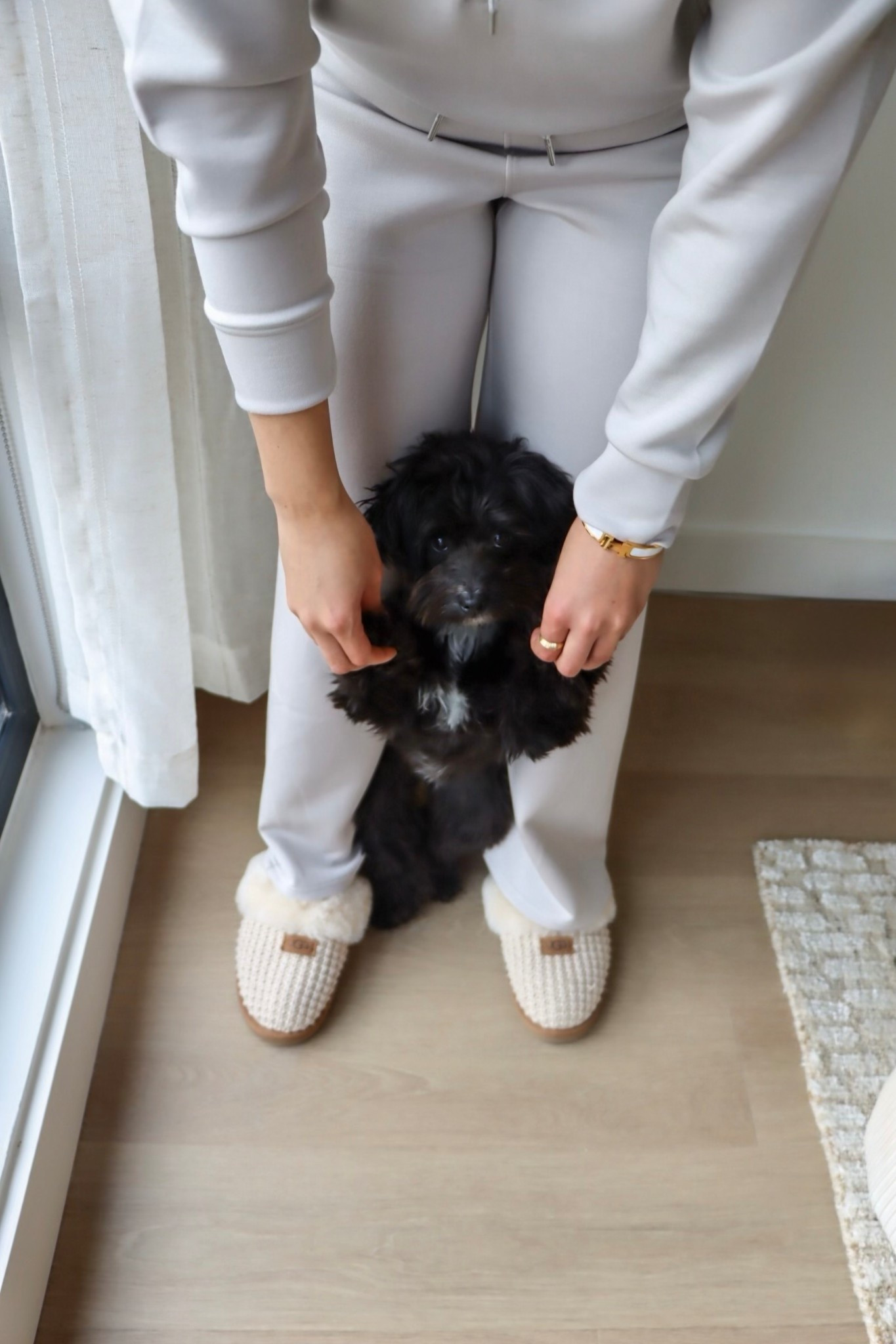 The cozy slippers I’m loving! Perfect for a holiday gift 

#LTKGiftGuide #LTKHoliday
