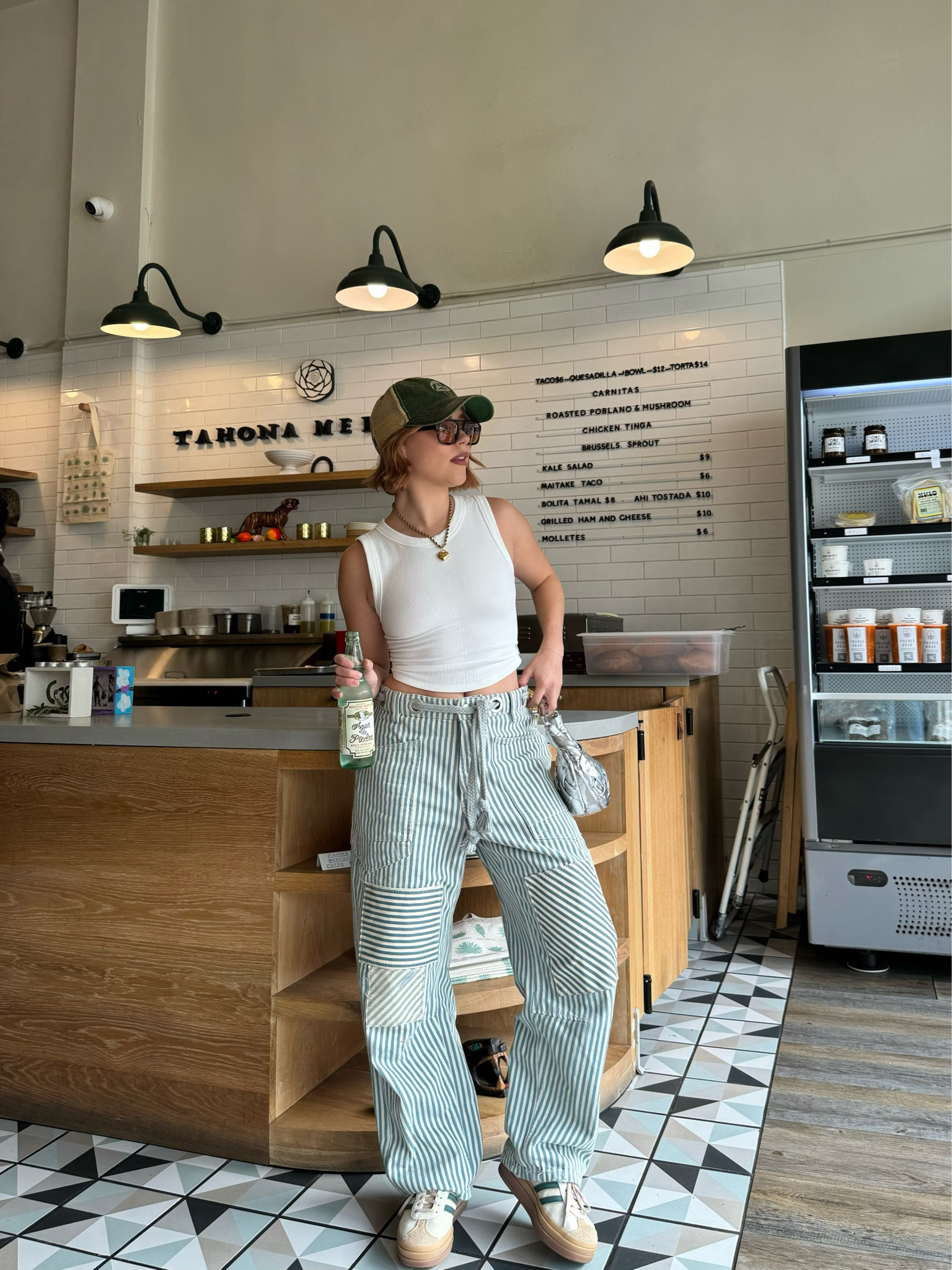 coffee date 🤭

#casualoutfit #coolgirloutfit #funpants #baggypants #springoutfit #coffeeshopoutfit 

#LTKshoecrush #LTKitbag #LTKstyletip