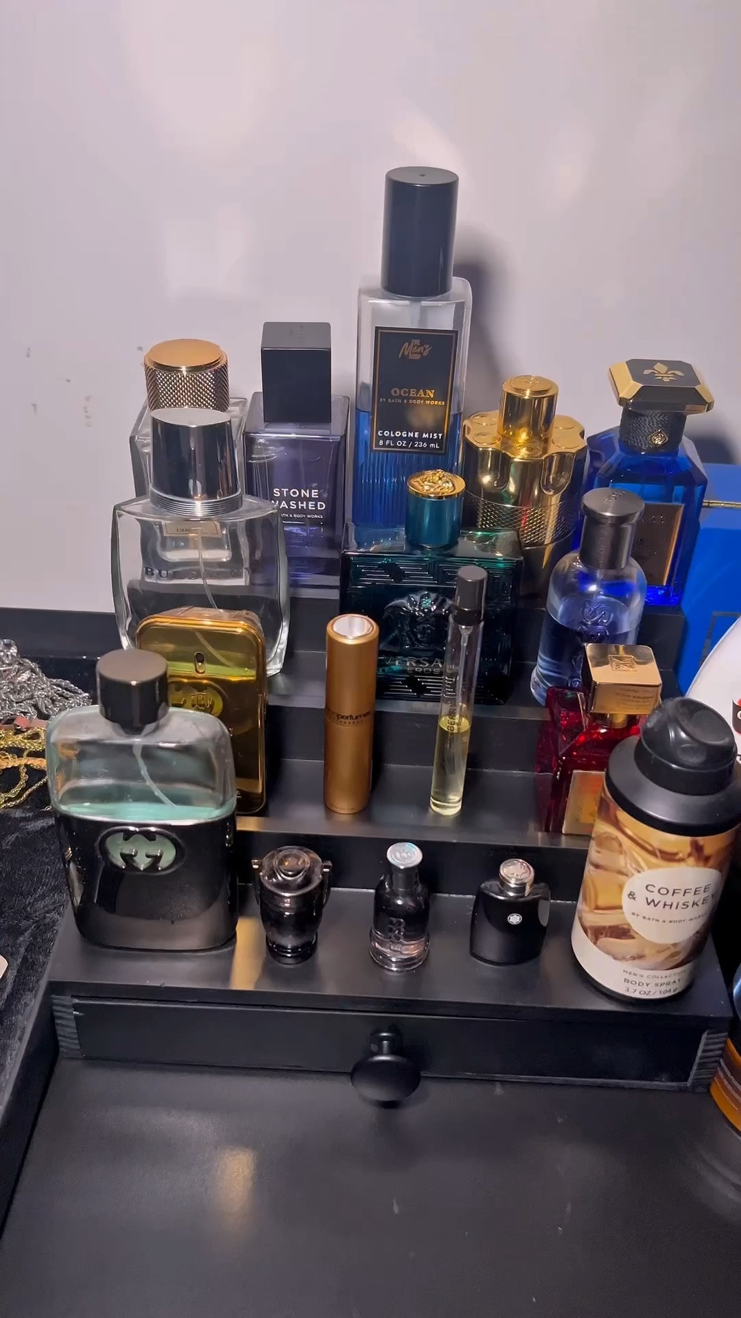 Cologne organizer for men ￼