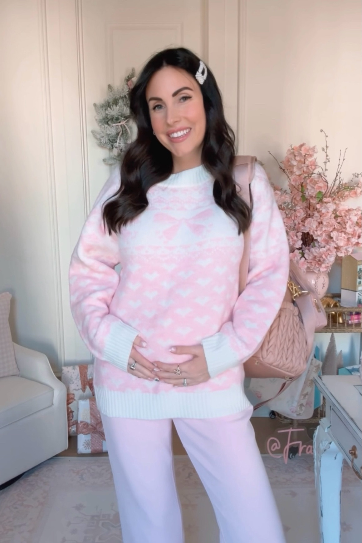 Cute girly cozy winter outfit

Bow sweater // pink sweater 

#LTKBump #LTKSaleAlert #LTKHoliday