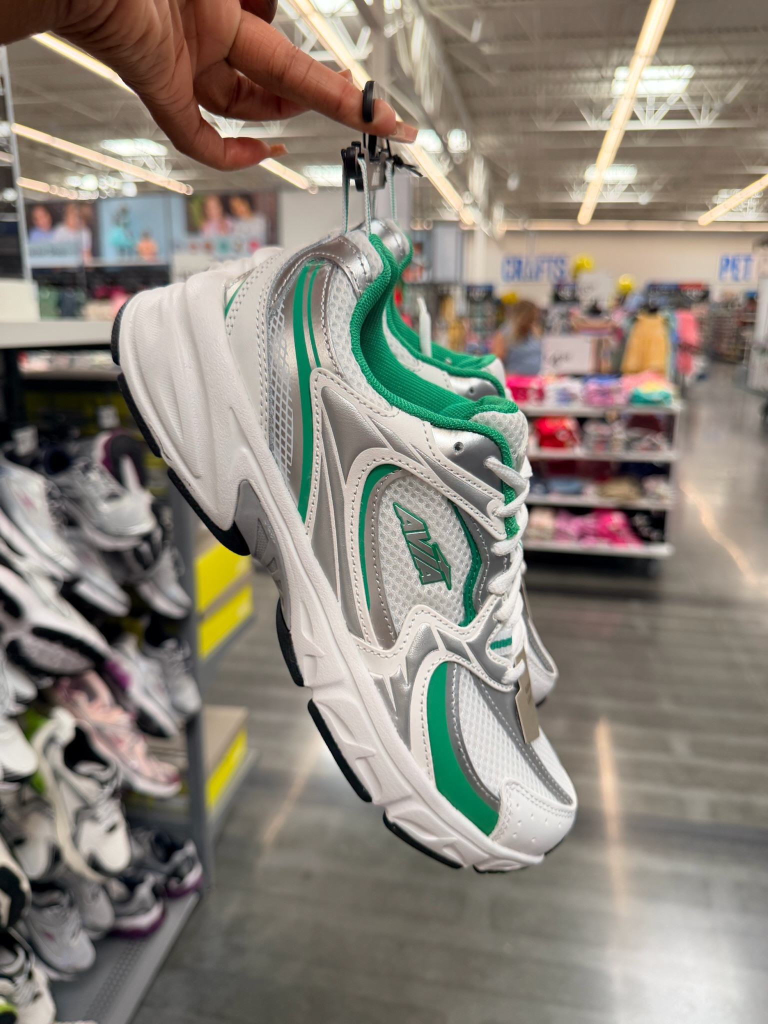 ✨ Walmart Avia Women’s 5000 Performance Sneakers under $25!

✨ Available in 15+ colors, so there’s a style for everyone.

Perfect gym sneakers, affordable Walmart shoes, a great Walmart find, plus-size friendly, and wide-width approved.




#LTKPlusSize #LTKootd #LTKgrwm
