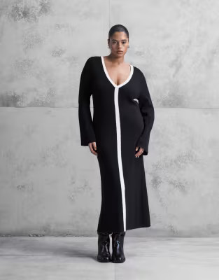 Pretty Lavish Curve knitted contrast v neck knitted maxi dress in black | ASOS (Global)