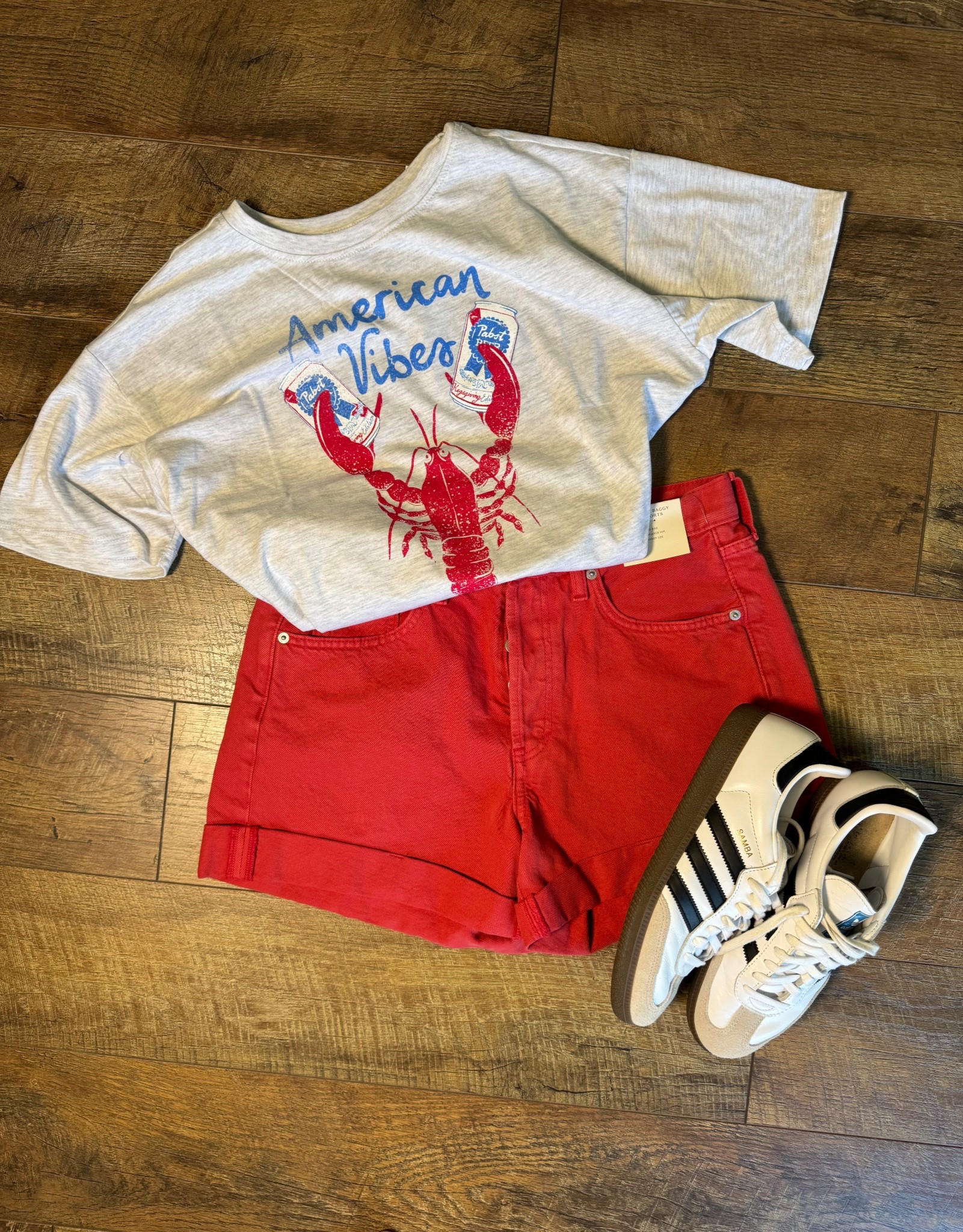 America 🇺🇸 And Target🎯
5’7”/140 Small in Tee and 6 in cuffed 90s shorts! 

#LTKootd #LTKTall #LTKSeasonal