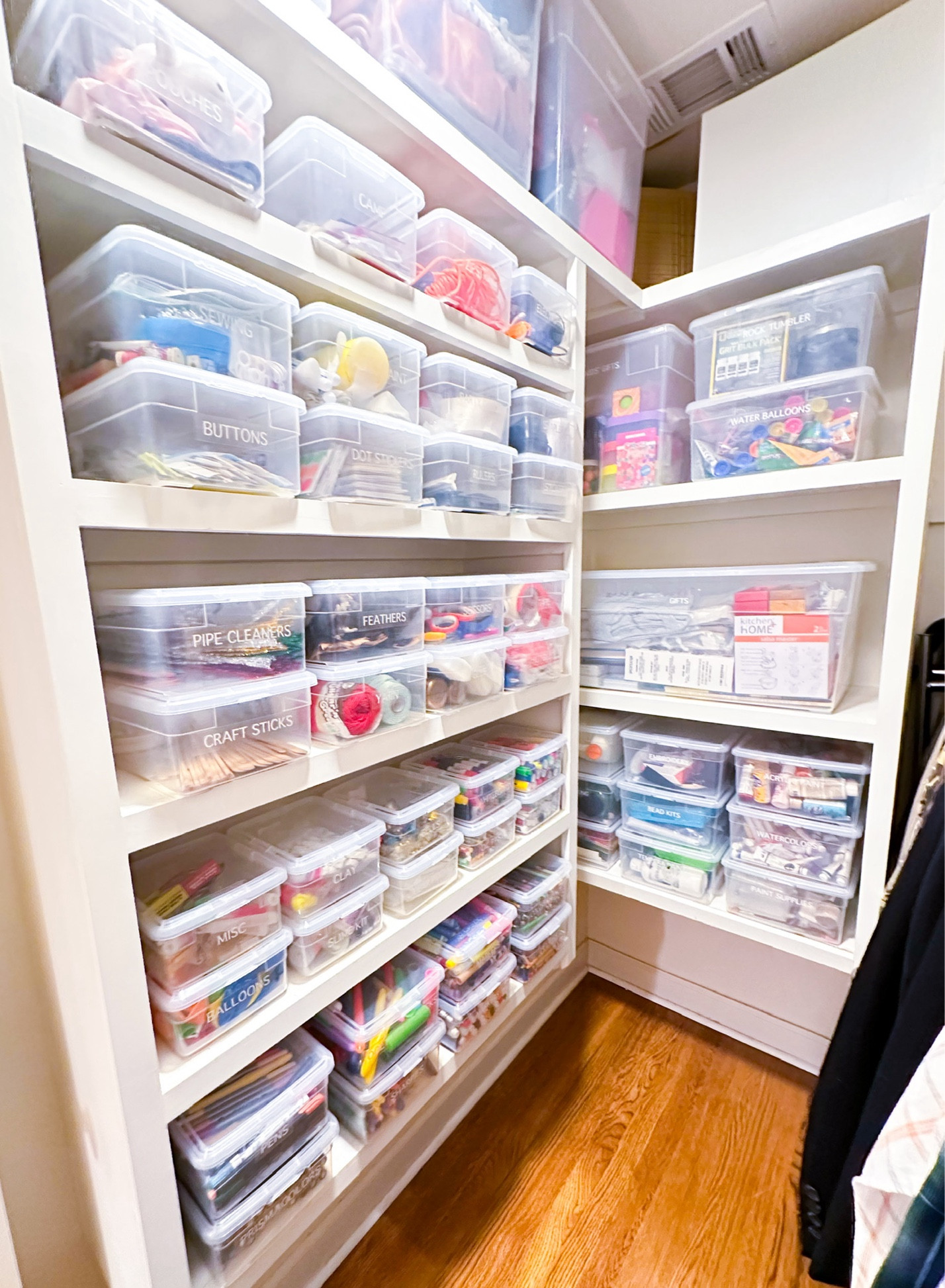 keepin’ it crafty 🎨🧶🖍️

#LTKfindsunder50 #LTKhome #LTKkids