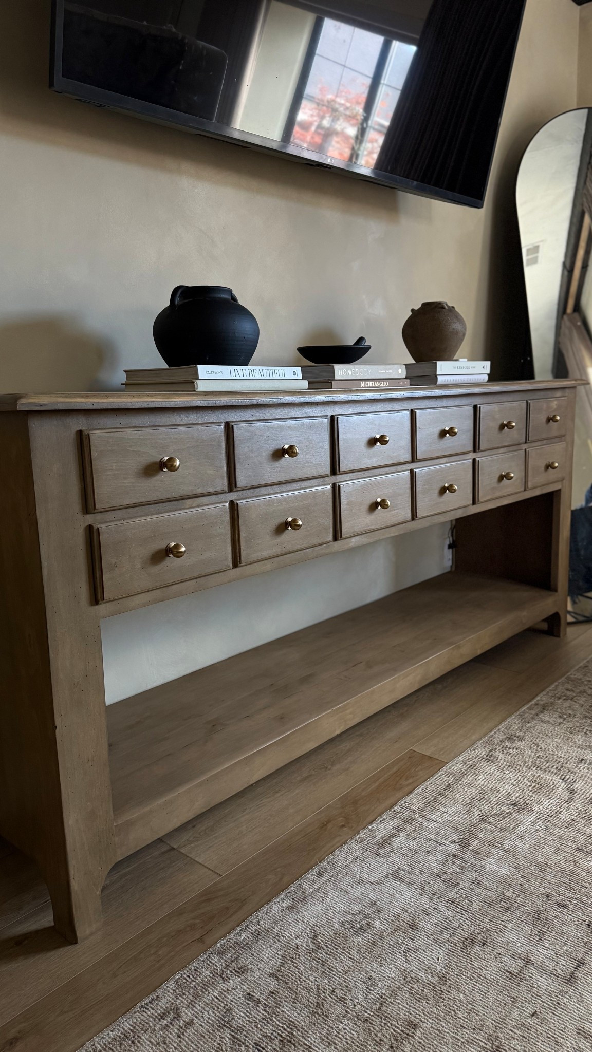 MASSIVE CONSOLE TABLE 
MAKEOVER 

#LTKHome