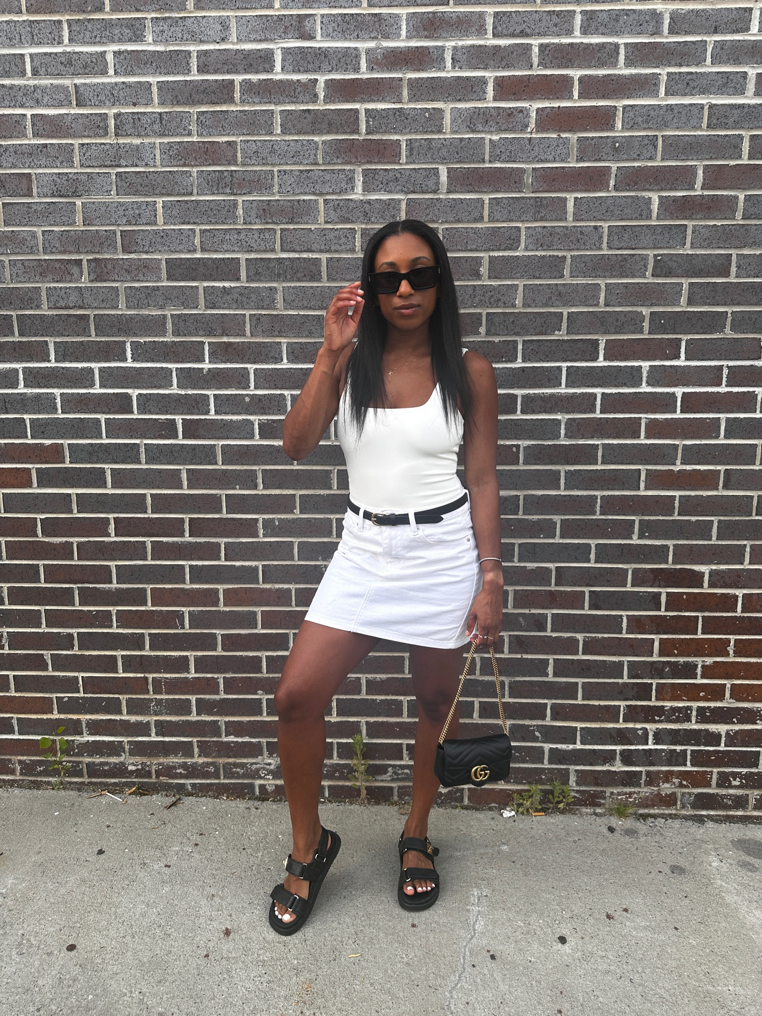 The perfect minimal summer outfit🤍✨

#LTKShoeCrush #LTKFindsUnder100 #LTKStyleTip