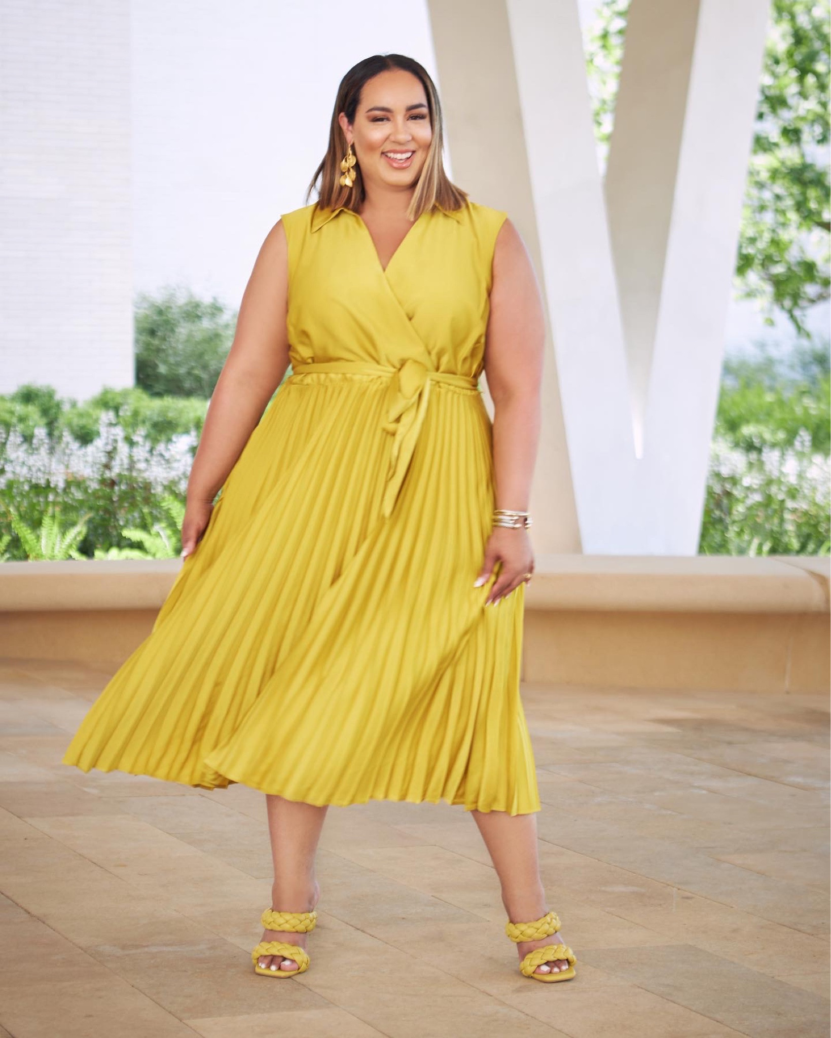 Workwear, plus, curvy, summer, suit, work , office, yellow, citrine, color size 20, eloquii pleated skirt dress work dress midi 

#LTKcurves #LTKworkwear #LTKwedding