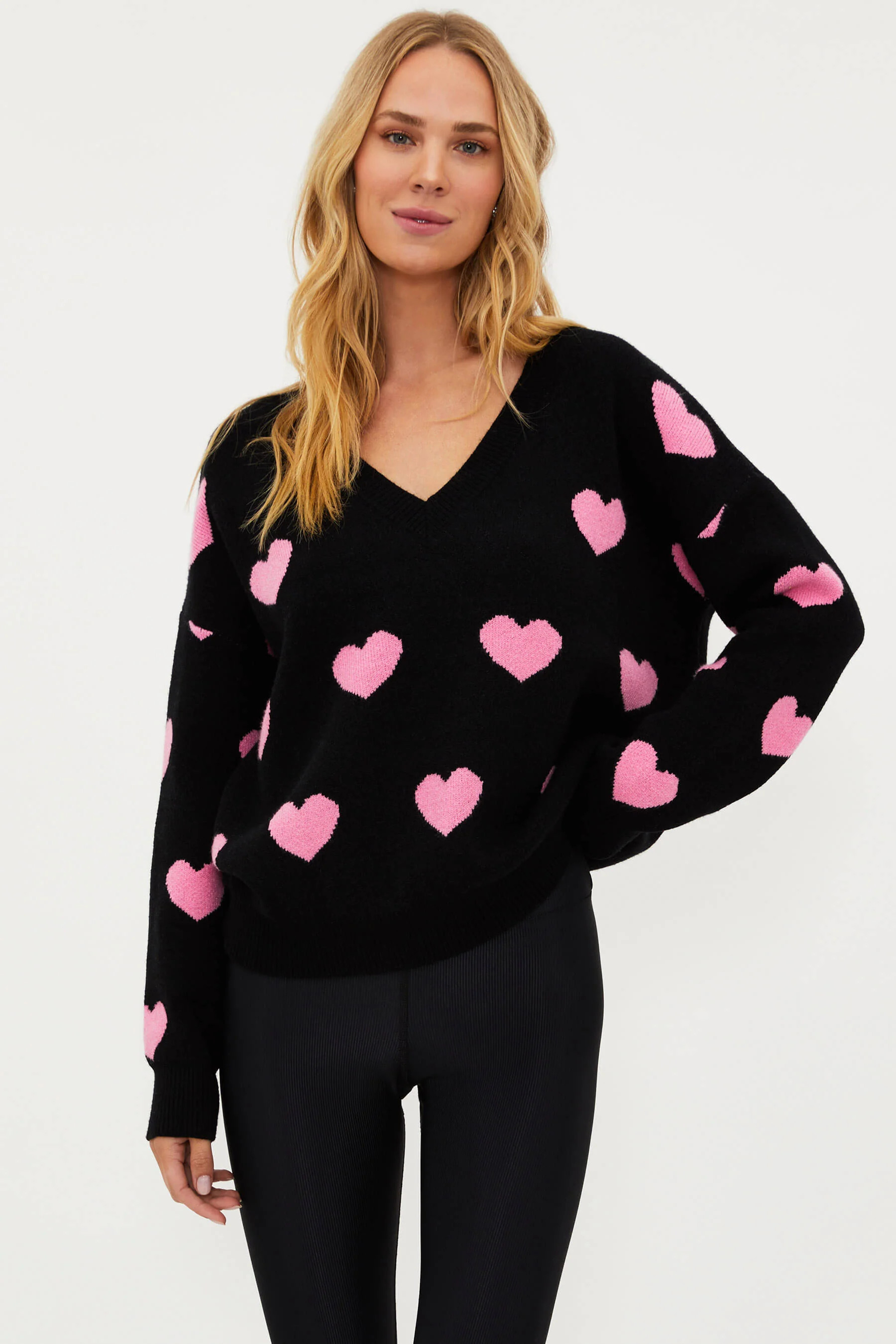 Joey Sweater Amour Heart | Beach Riot