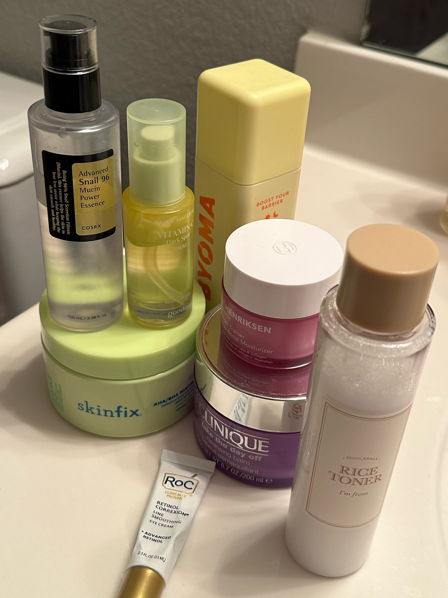 My skincare update 🤗 
Skincare 
Self care 
Sephora 
Toner 
Rice toner 
Ulta
Dry skin 
#skincare #dryskin 

#LTKfindsunder50 #LTKsalealert #LTKbeauty