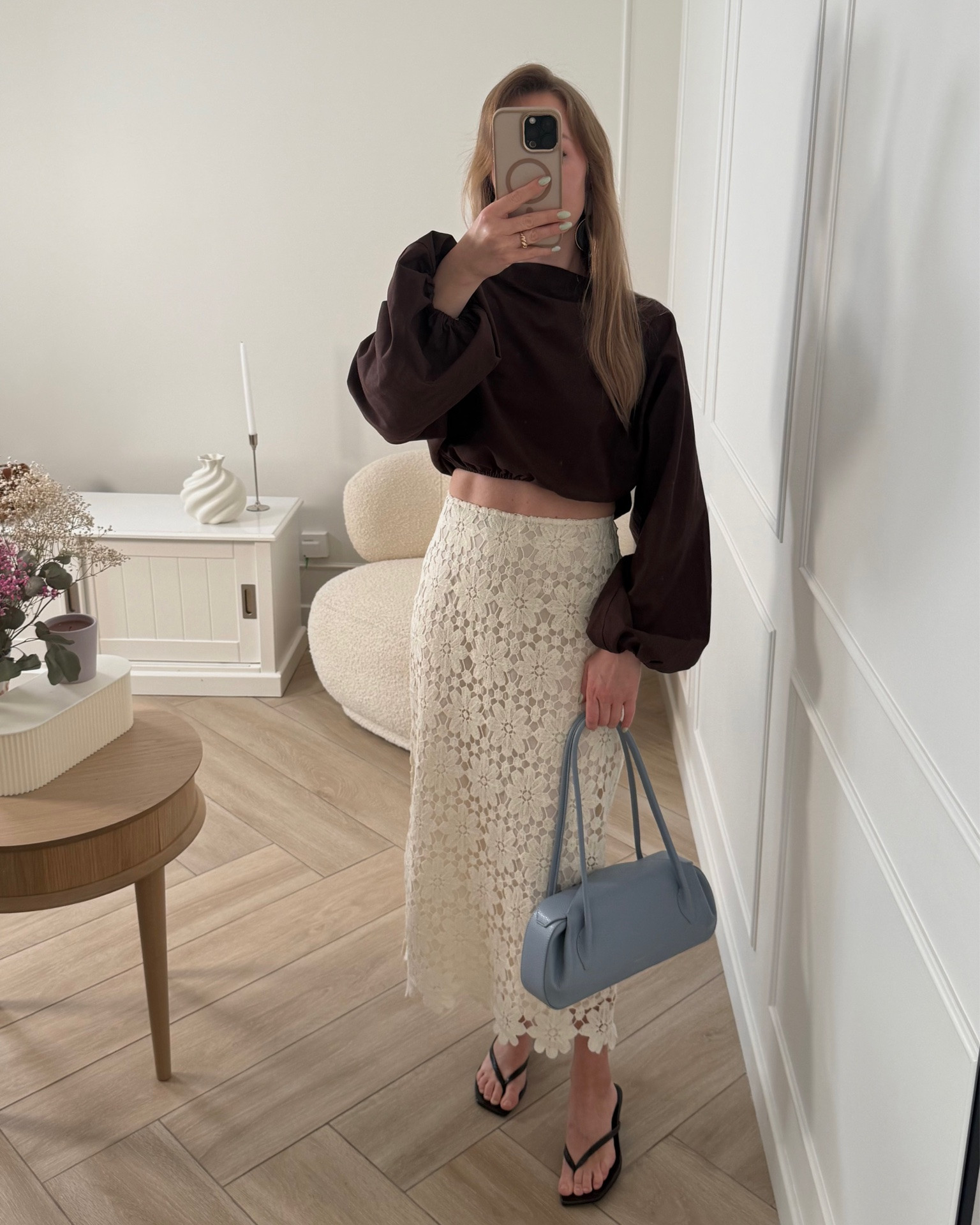 Challenging versatility with this brown top. Which outfit would you wear? 🤎 


capsule wardrobe, outfit ideas, styling one top, summer outfit ideas, romantic style, feminine fashion, elegant outfit, modest fashion, chic outfit, brown top outfit, capsule closet, european summer style, outfit inspiration, smart shopping, style inspiration, fashion over 30, classic style, timeless fashion

#capsulewardrobe #outfitideas #stylingtips #summeroutfit #europeansummerstyle #romanticstyle #femininestyle #modestfashion

#LTKfrance #LTKeurope #LTKsummer