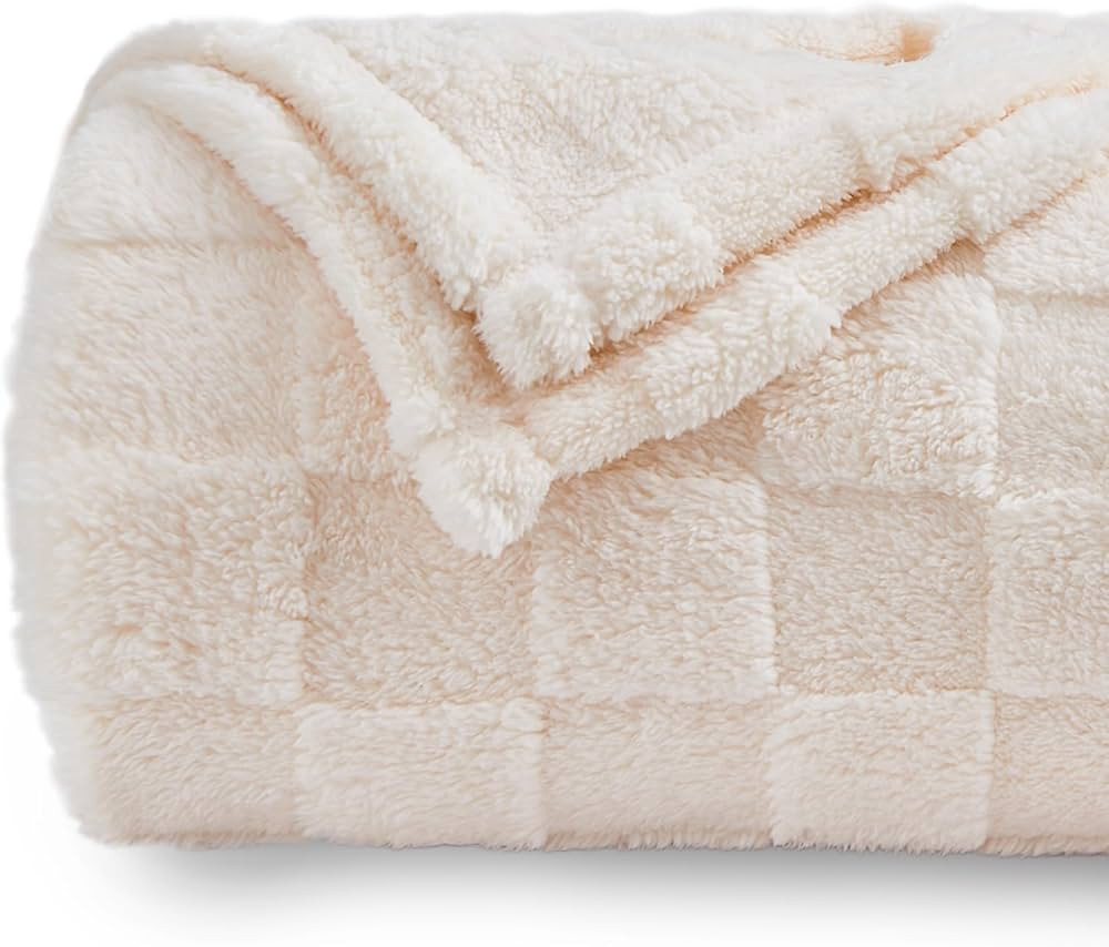 NEWCOSPLAY Super Soft Throw Blanket Ivory Premium Silky Flannel Fleece 3D Checkered Lightweight B... | Amazon (US)