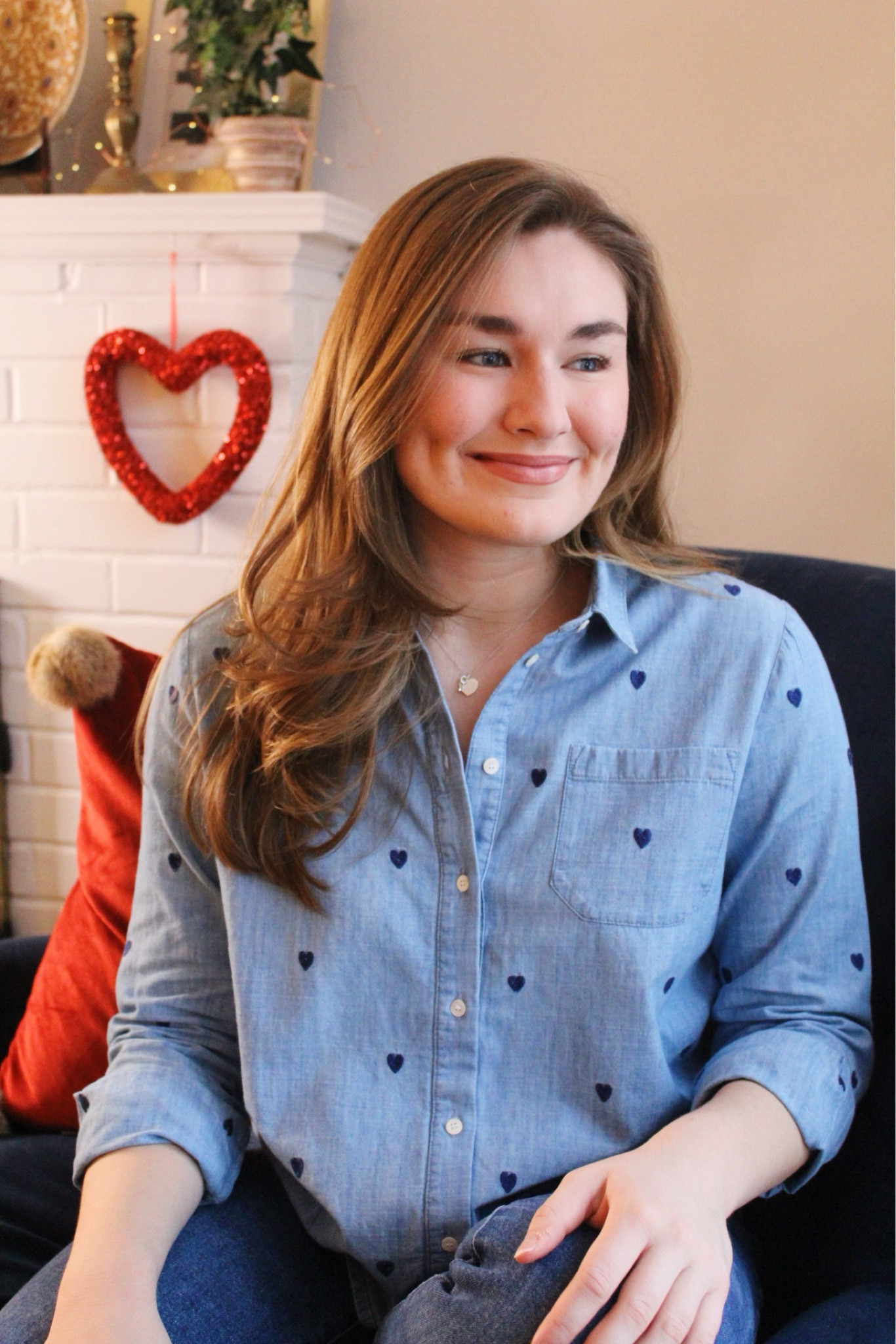 Today on the blog: I’m sharing some of my Valentine’s Day gift guides along with this adorable shirt from @sezane! 💙 Tap the link in my bio to read all about it, and start your holiday shopping early with a few of my picks! 💌 

#LTKSeasonal #LTKStyleTip #LTKGiftGuide