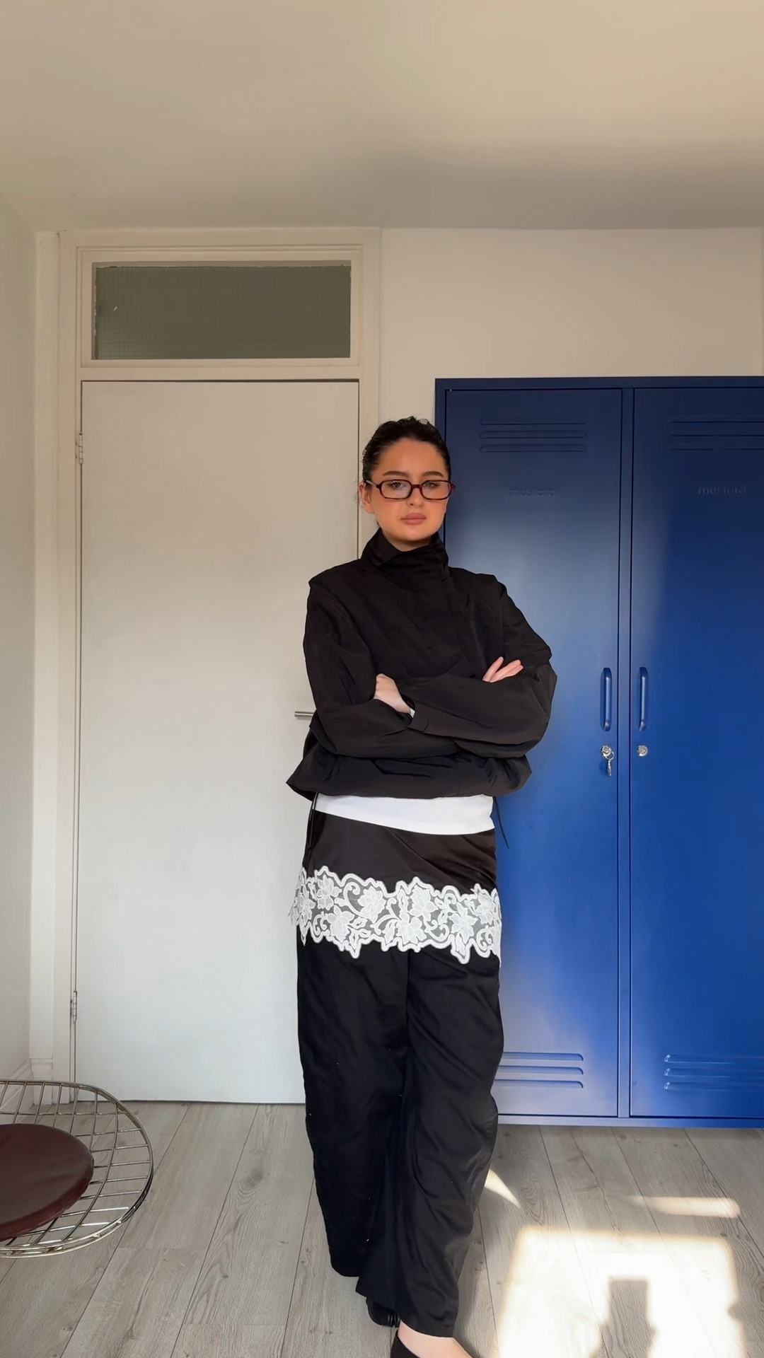 Black funnel neck jacket 

Alternatives 


#LTKeurope #LTKautumn #LTKwinter