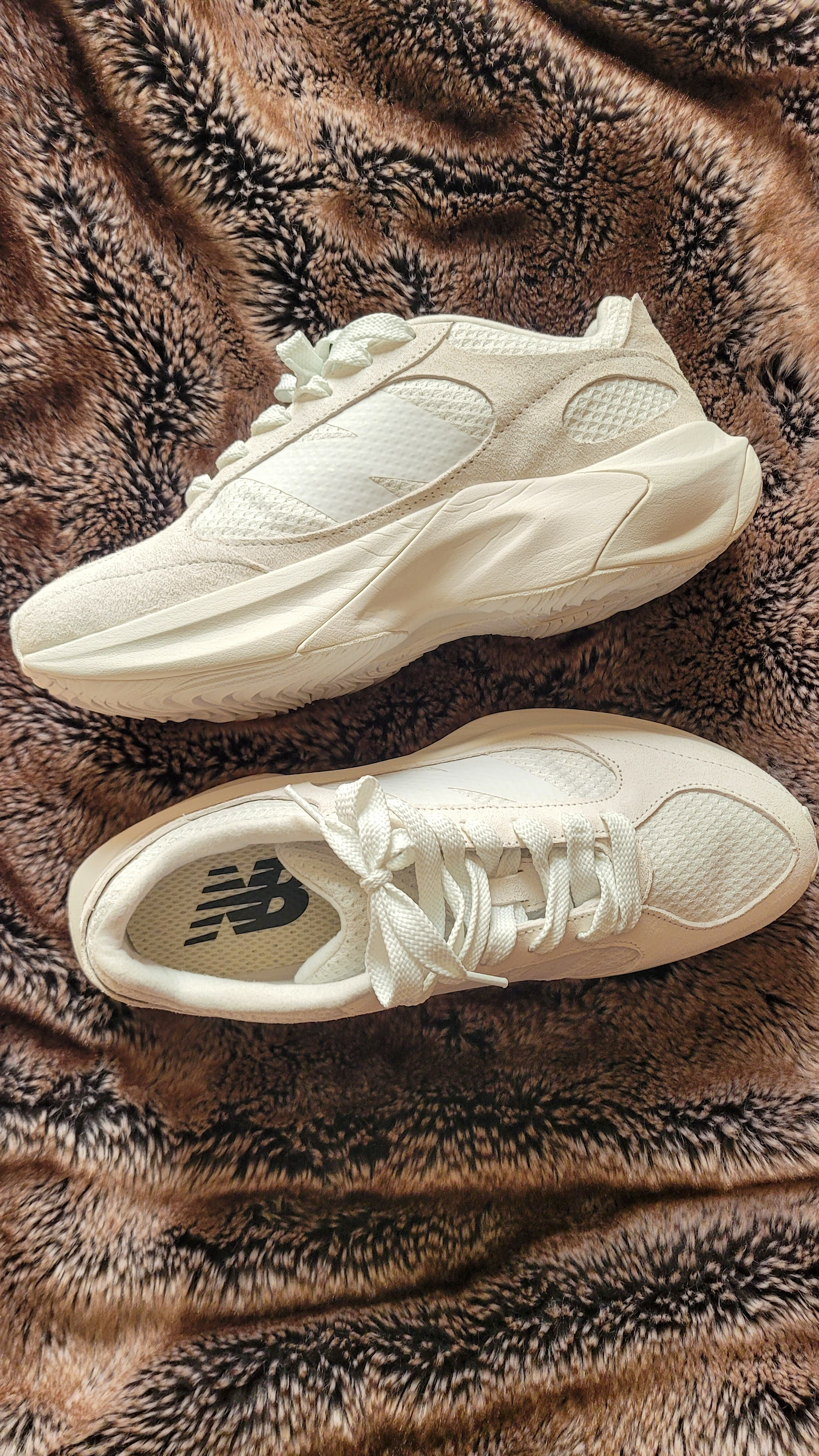 Stepping into comfort with my new New Balance walking shoes. I went with a chic white + gray pair that gives me all the support and the style.  Whether I'm on errands or logging steps, these feel soft underfoot and look clean with anything.

#LTKfitnessgoals #LTKStyleTip #LTKShoeCrush