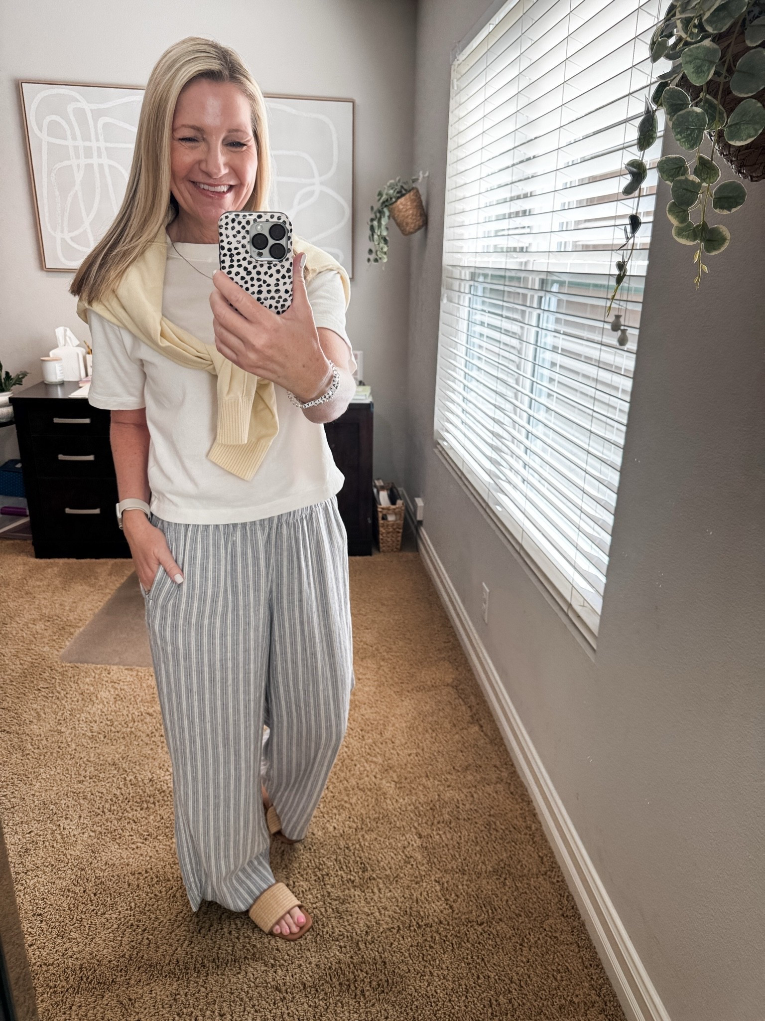 Travel outfit for our road trip to Arizona today. My Old Navy linen pants are so comfortable and come in tons of colors. If you are a cardholder, they are 50% off through today. 

My Target tee rivals my favorite Abercrombie tees. It also comes in lots of color options. 

My sandals are Target and my current everyday pair.

#LTKootd #LTKmomlife #LTKOver40