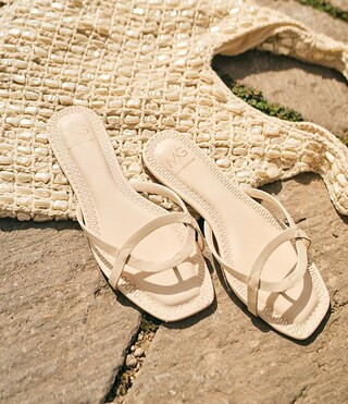 x M.G. Style William Textured Leather Thong Flat Sandals | Dillard's