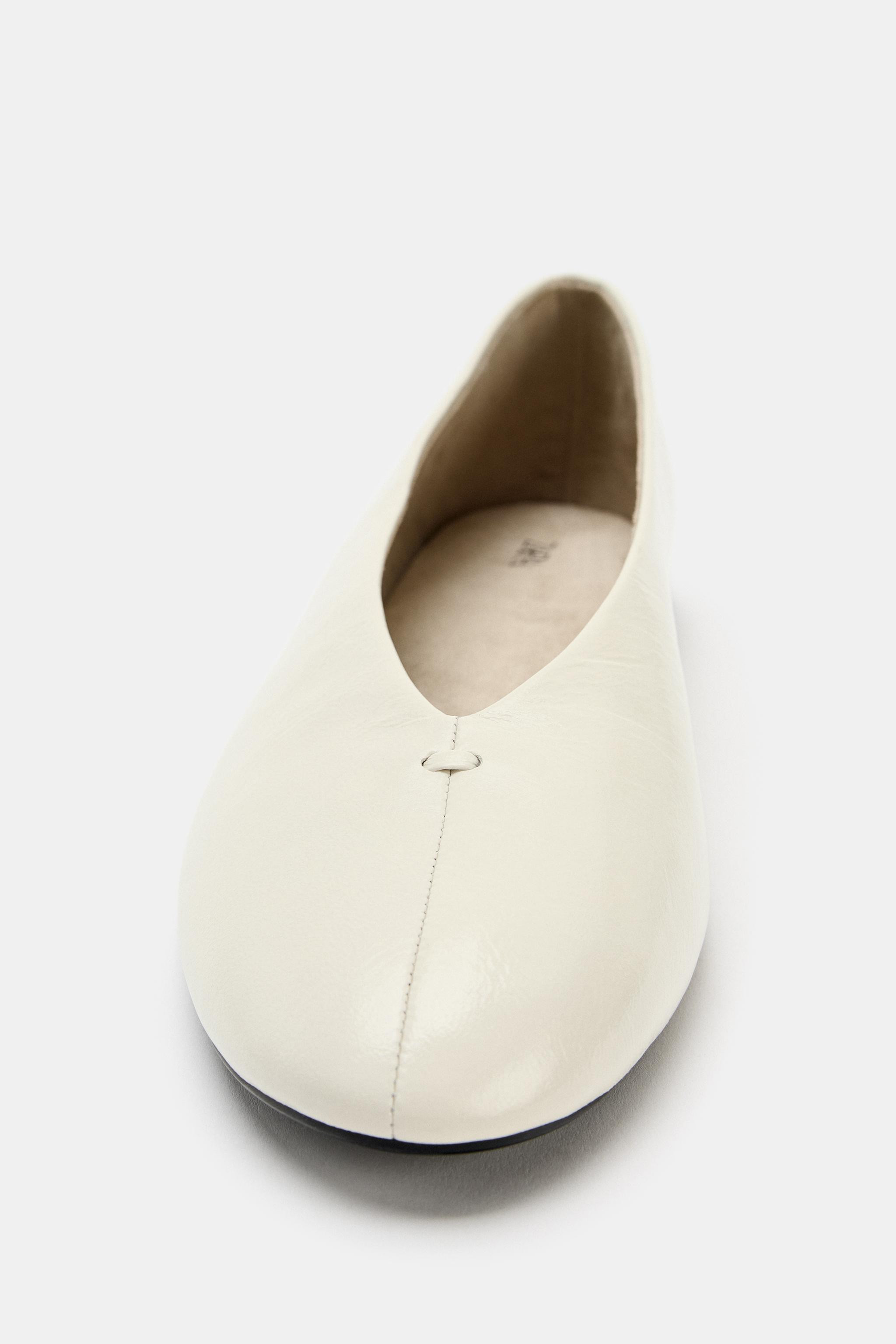 LEATHER BALLET FLATS | Zara US