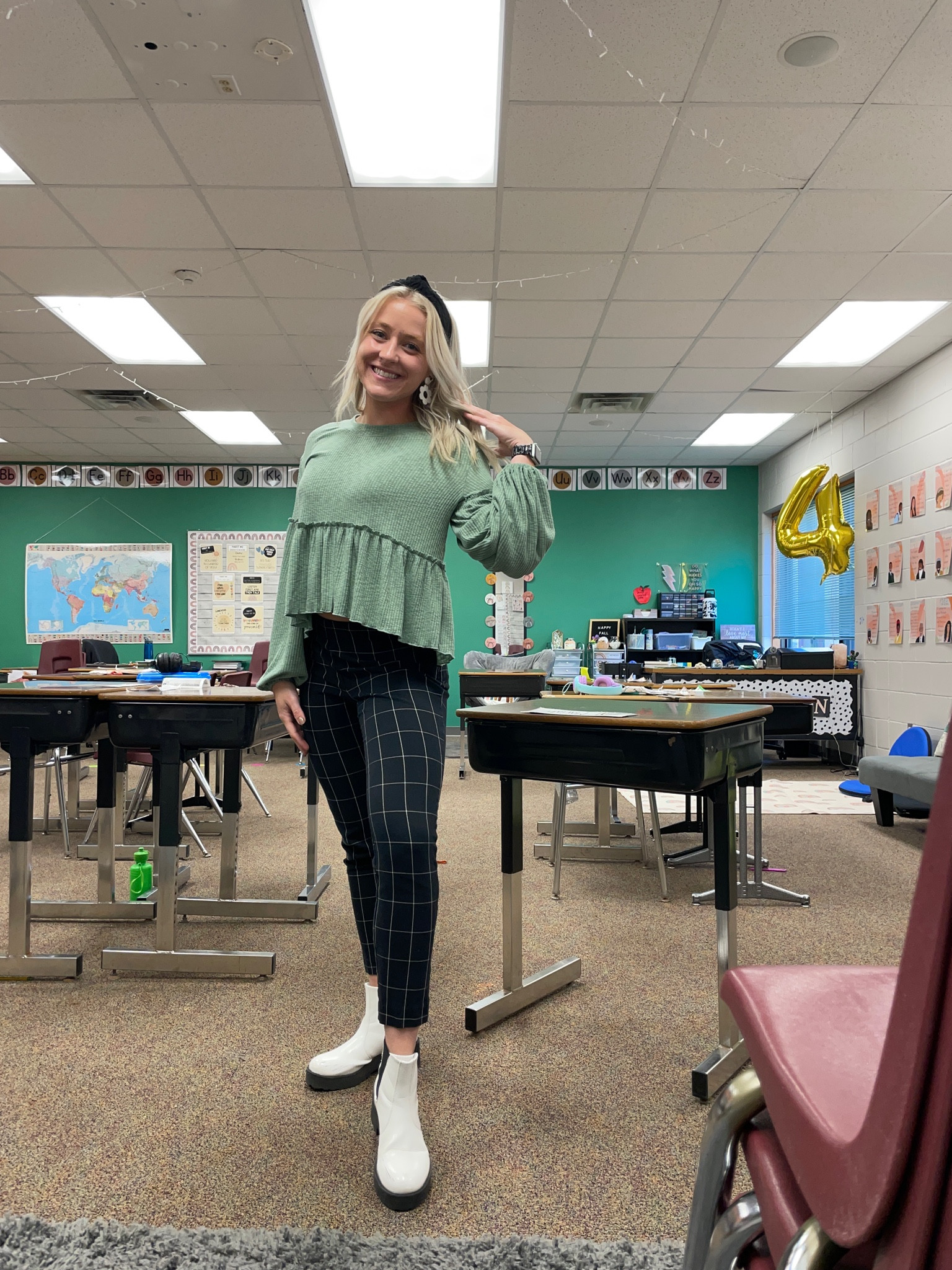 Always loving my outfit!🤩

#LTKworkwear #LTKstyletip #LTKSeasonal