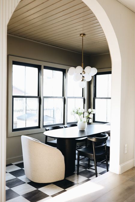 The Lakeside Cottage dining room is done! Find all the budget friendly links here. 

#LTKhome