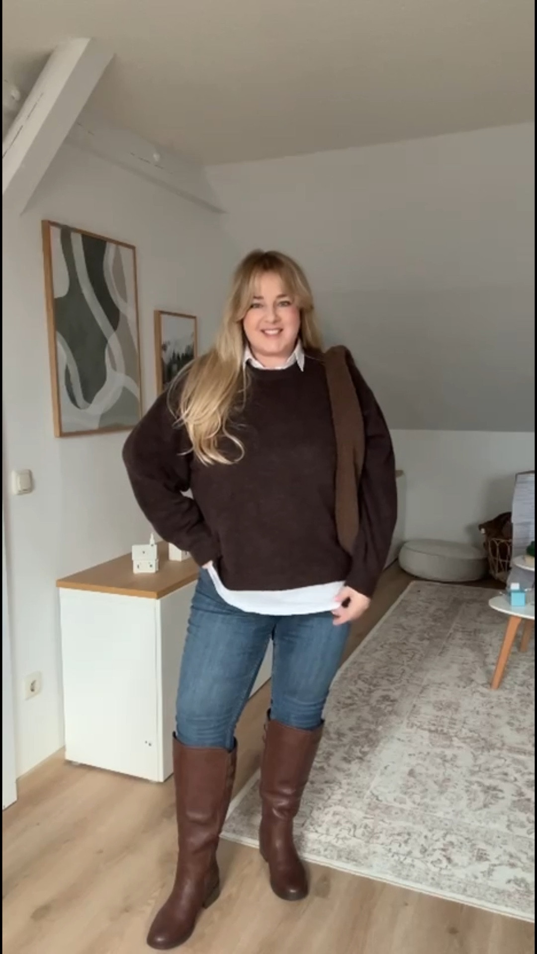 Jeans & Stiefel = Outfit 🤎

#jeans #winter #plussizefashion #weitschaftstiefel #denim 

#LTKwinter #LTKplussize #LTKdeutschland