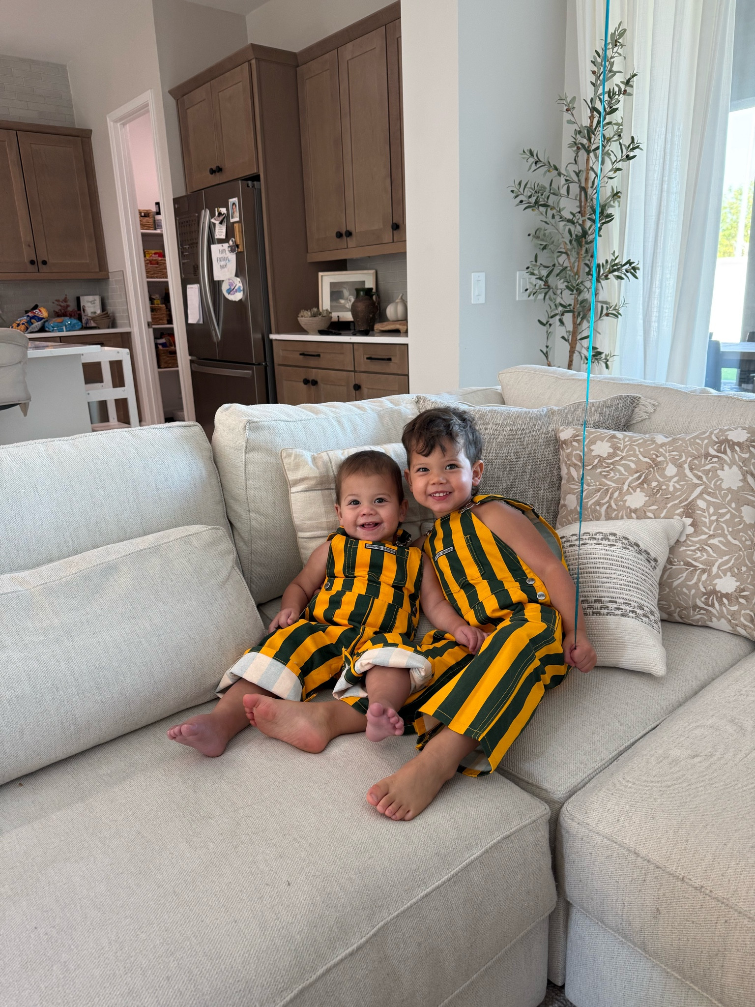 Kids Packer bibs! 💚💛

#LTKFamily #LTKKids #LTKFindsUnder50