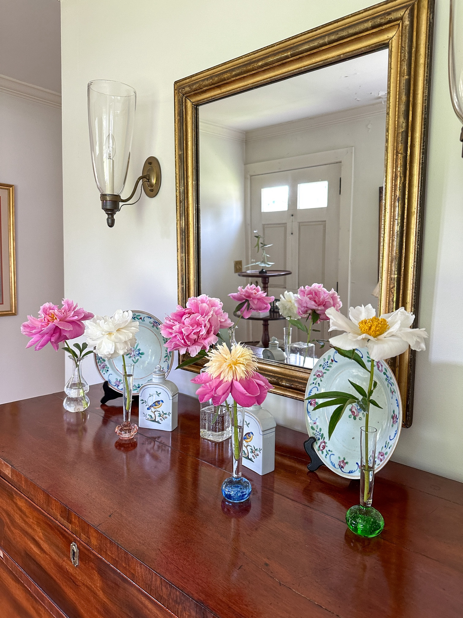 These colorful vintage bubble vases are one of my favorite things to collect. They come in so many colors and heights and are so useful for arranging individual flower stems. 

I believe they’re Murano glass and date to the 50’s, 60’s, and 70’s. I see them in the UK, but I have found here and there in the US.

Look out for them at flea markets, antique malls or from vintage sells on Etsy. I’ve rounded some good ones here. 

#LTKHome