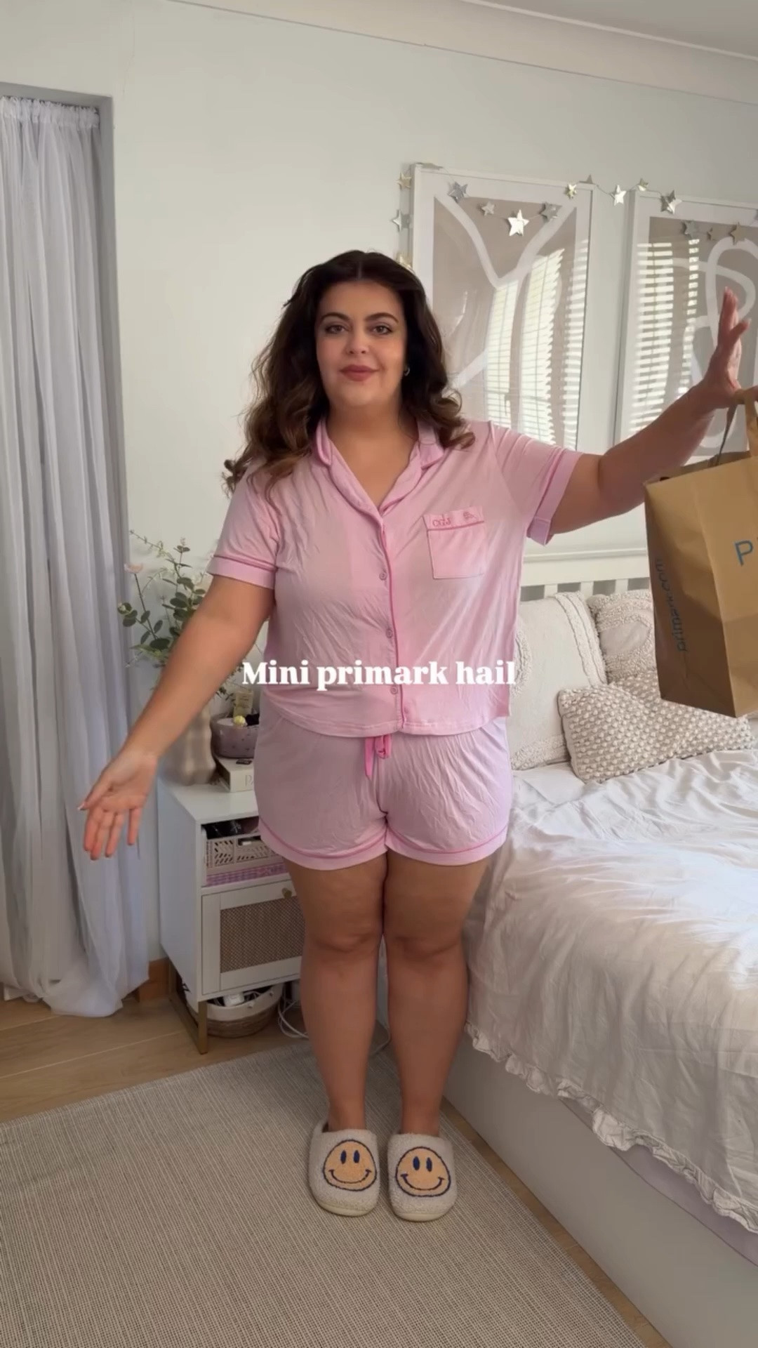 A teeny tiny little @primark haul 😌 I cannot waiiiiit to wear the first dress on holiday and also been lusting over the second top for aaaaages I’m so glad I finally got my hands on it in my size 🤣

#primarkhaul #primark #primarknewin #midsizefashion #midsizestyle