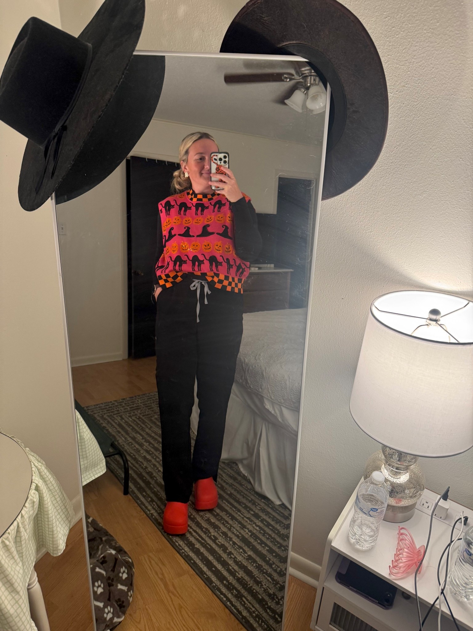 Happy Halloween in queen !!🩷

#LTKStyleTip #LTKWorkwear #LTKdayinmylife