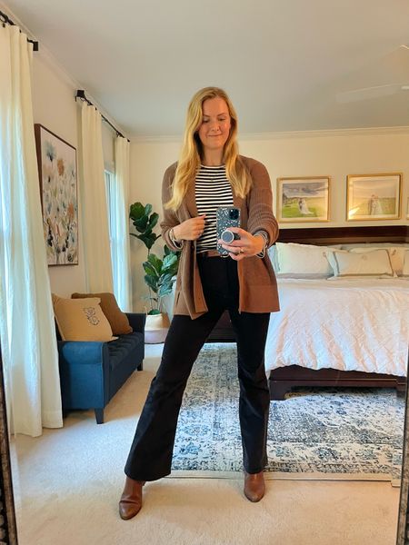 What I wore for a casual work day - fall outfit idea

Striped tee with ribbed brown cardigan & dark navy corduroy boot cut pants


#LTKworkwear #LTKfindsunder50 #LTKstyletip