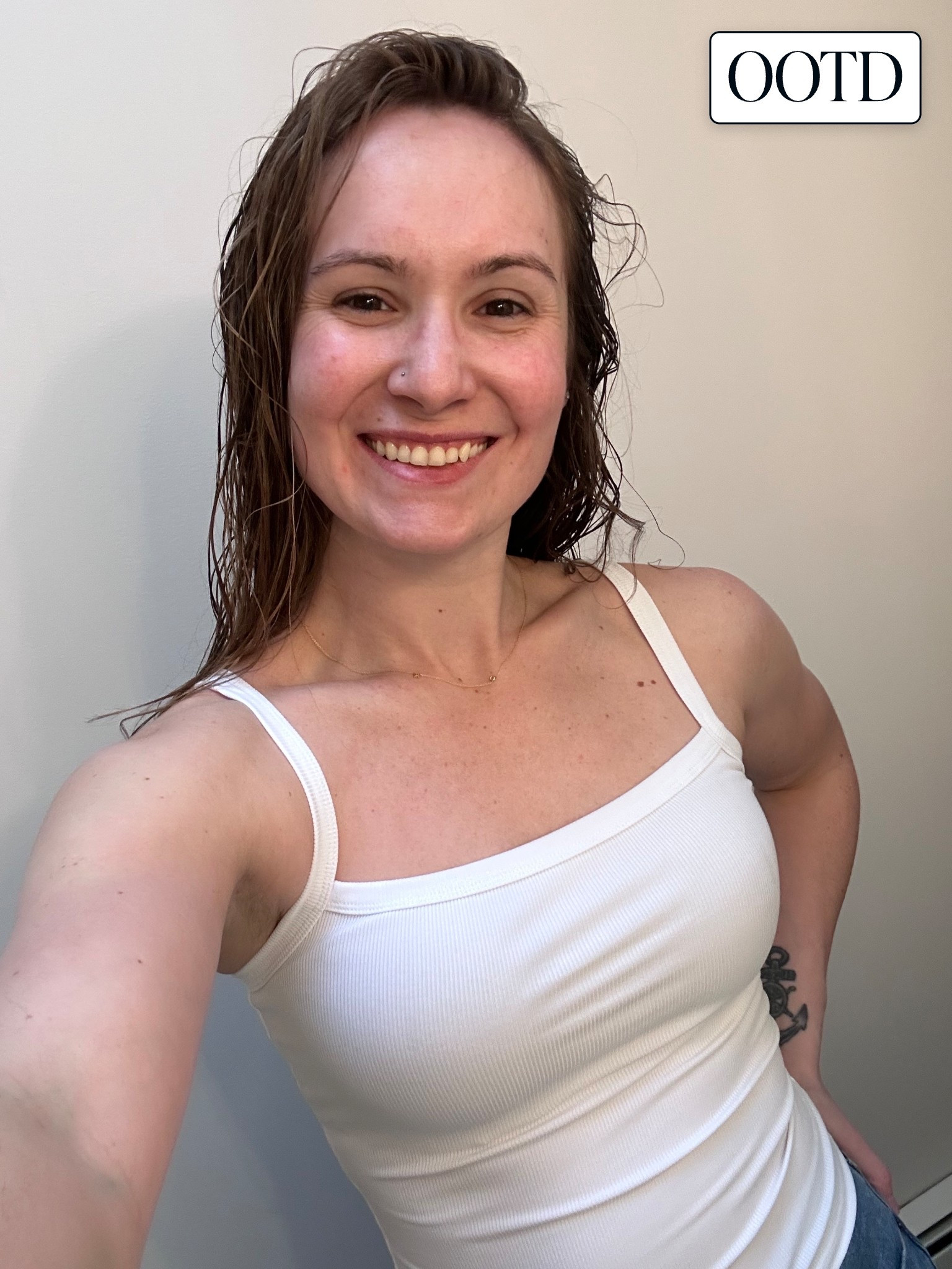 My outfit of the day for a casual Saturday. I love having basics in my wardrobe that I can pair with jeans for running errands. This tank is simple but slightly unique with its skinny straps and a square necklinee

#LTKootd #LTKSeasonal #LTKdayinmylife