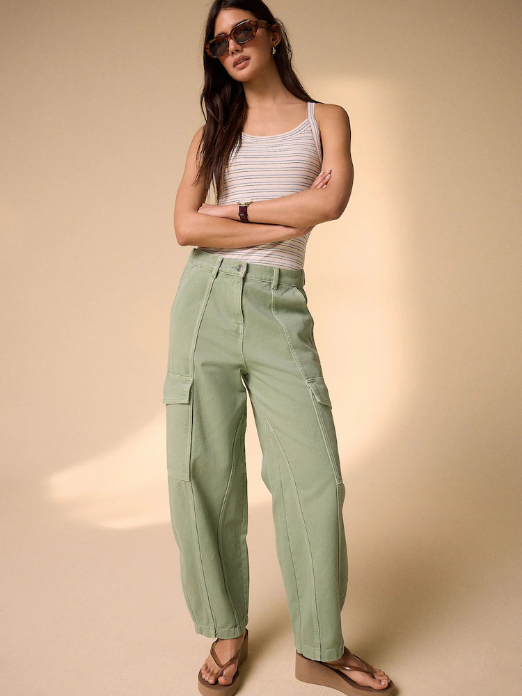 Kakigroen - Barrel Leg Cargo Trousers | Next EU