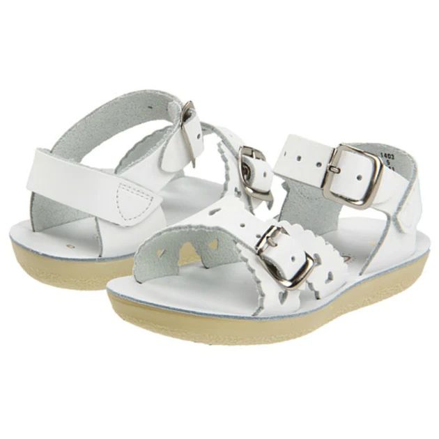 White Sweetheart Sandals | Classic Whimsy
