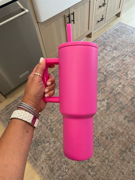 Insulated cup with straw. This color was so fun I had to add it to my collection 


#LTKover40 #LTKfitness #LTKunder50