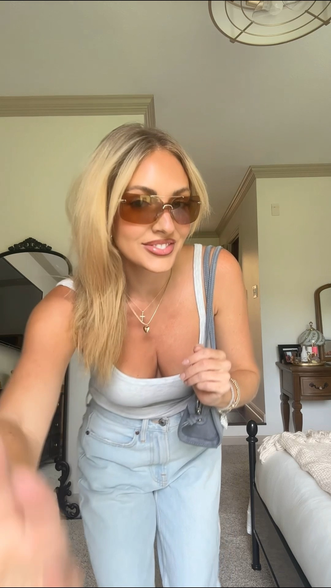 The most iconic sunglasses!!!😎 give me all the 90’s vibes

#LTKootd