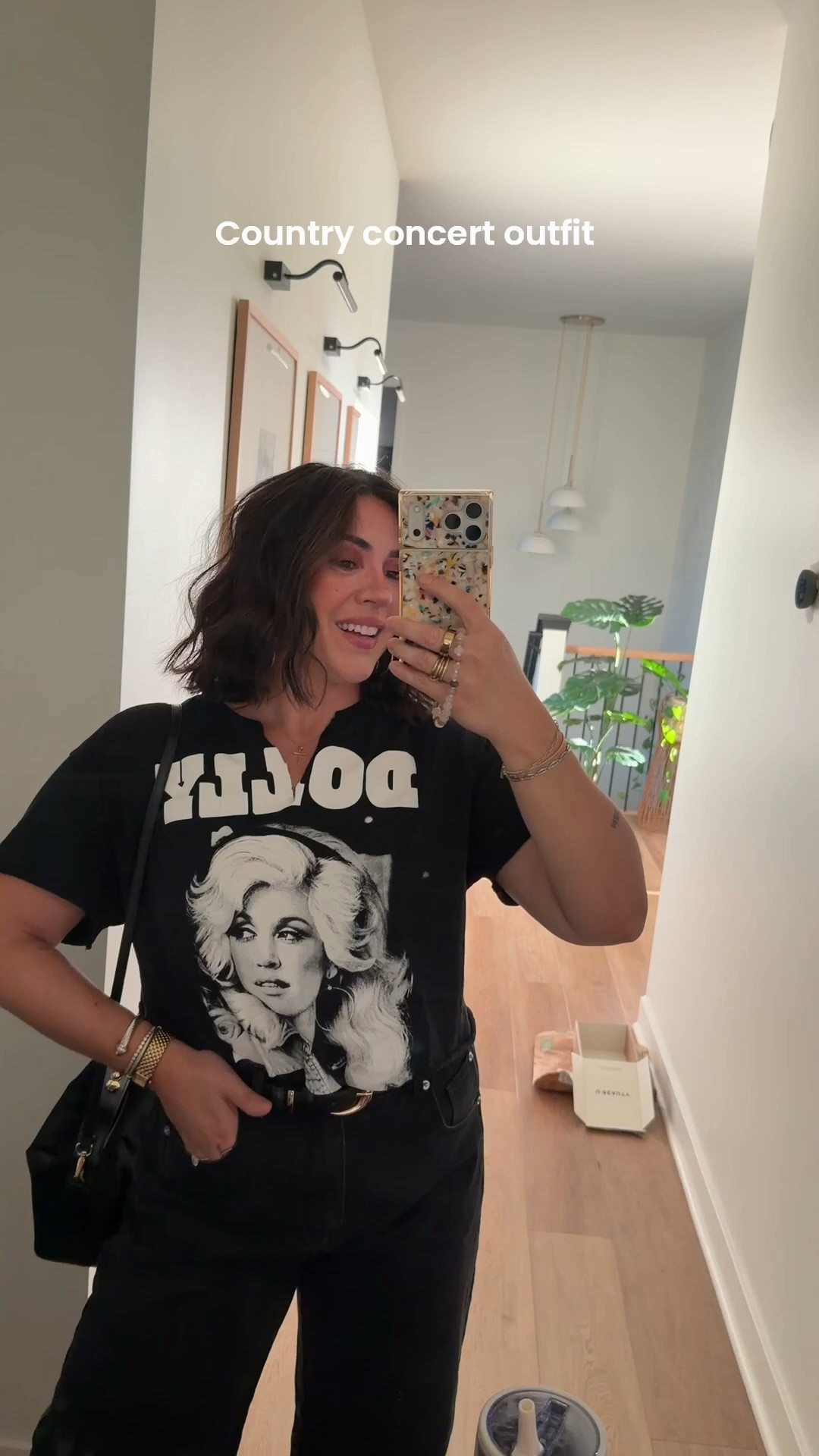 Size L in all - I cut the shirt.