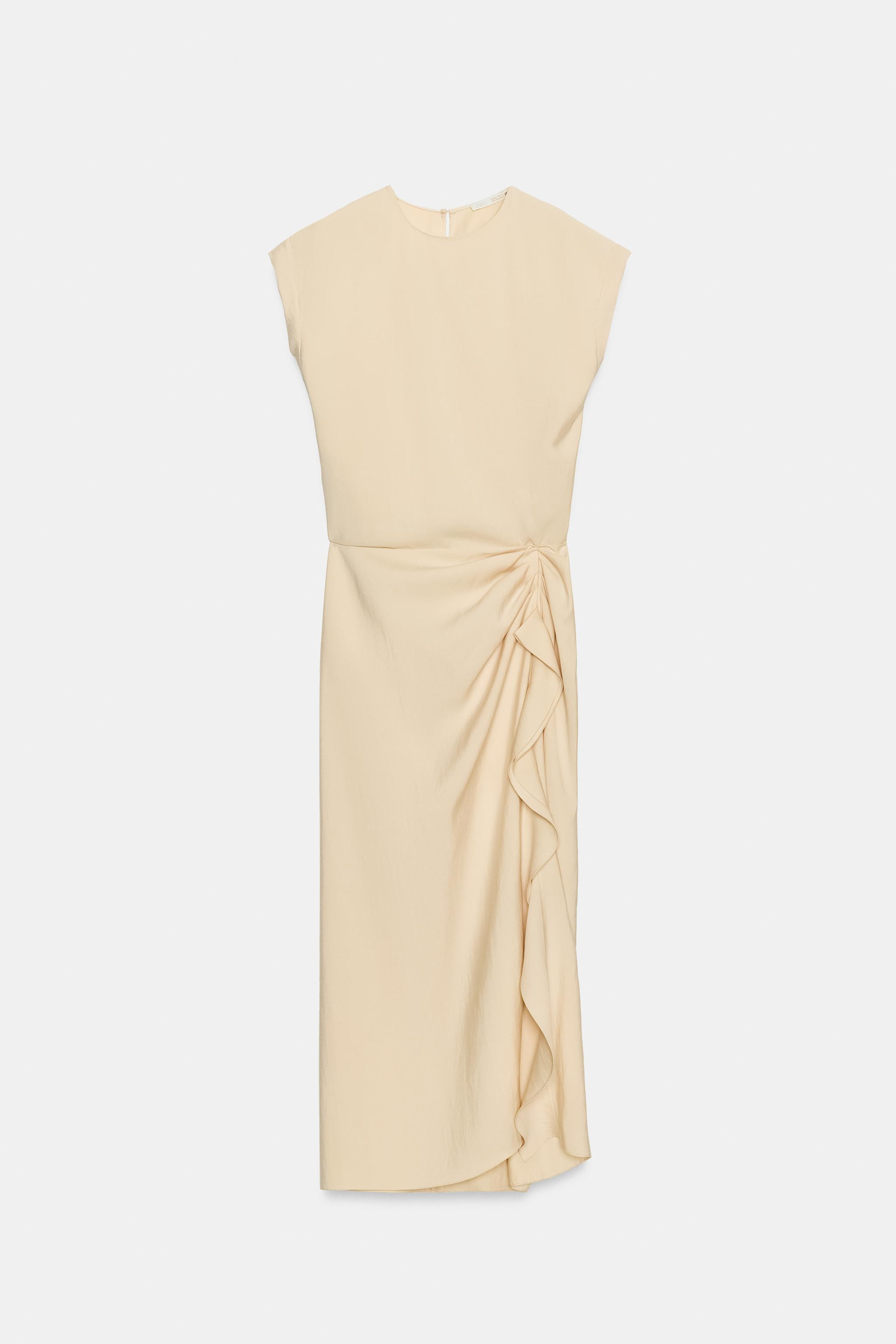 Model height: 180 cmZARA WOMAN COLLECTIONMidi dress made from a viscose blend yarn. Round neck an... | Zara UK