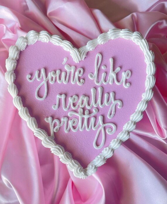 Custom Fake Cake Box /Y2K/ Heart Cake / Viral Cake / Kitchen - Etsy | Etsy (US)