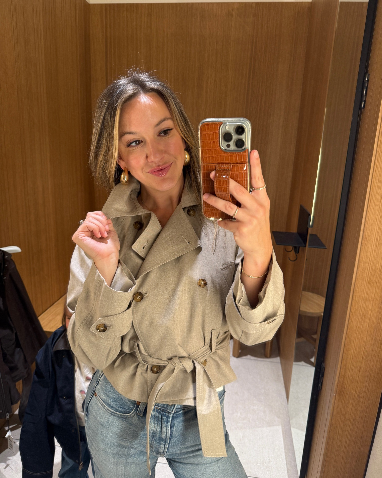The most STUNNING fitted trench 😍 loved the color, fit, the buttons… EVERYTHING! Couldn’t leave the store without it. You’ll be seeing me in this all season 🙌🏻 use code MNG30 for 30% off this weekend! 

#laborday #mango #trench #asos #nordstrom #zara #fall #jacket

#LTKdayinmylife #LTKootd #LTKSaleAlert