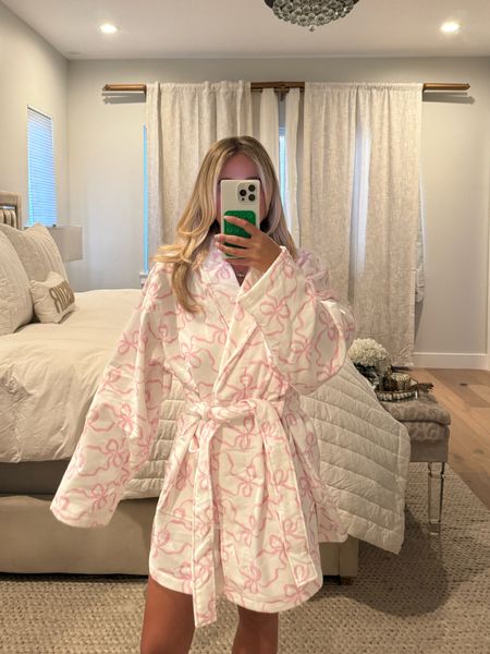 lsf robe 🎀

#LTKhome #LTKGiftGuide #LTKSeasonal