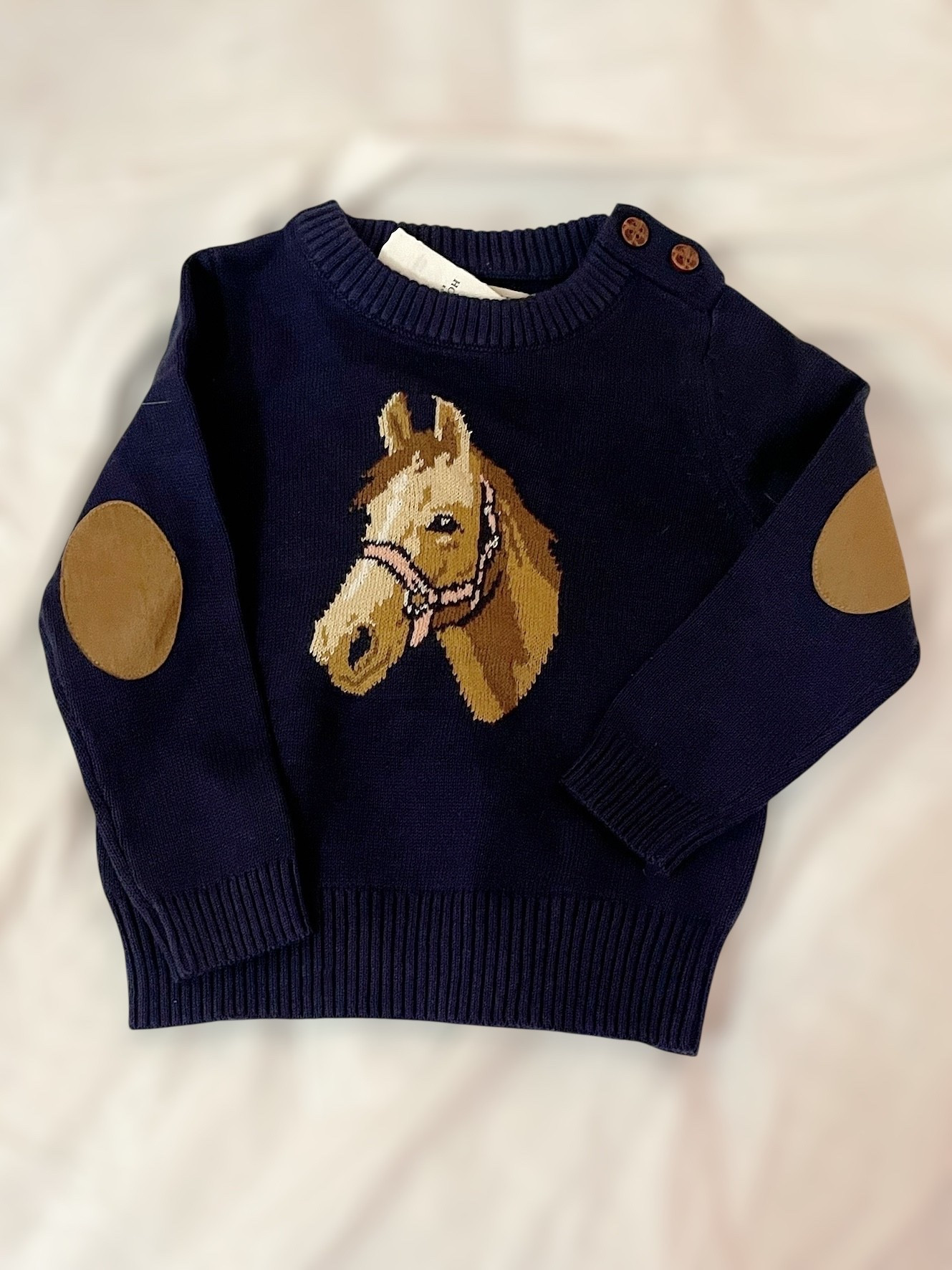 🐴 Classic Equestrian Style for Kids 🐴
This Hope & Henry Girls’ Intarsia Horse Sweater is the sweetest fall and winter staple! Made from soft organic cotton, it features a detailed horse intarsia design on the front with elbow patches for a timeless preppy touch. 🤎 The button detail at the shoulder makes dressing easy, while the navy base pairs perfectly with jeans, leggings, or skirts.

✔️ Hope & Henry Girls’ Intarsia Horse Sweater – Amazon find
✔️ Sustainable + stylish option for toddler & little girl sizes
✔️ Perfect for fall family photos, equestrian style, or cozy everyday wear

📌 Affordable luxury that feels boutique-worthy but comes straight from Amazon!

Hope & Henry horse sweater, kids equestrian sweater, toddler girl fall sweater, organic cotton kids clothes, Amazon kids fashion, classic preppy sweater, girls navy sweater with horse design


#LTKKids #LTKBaby #LTKFindsUnder50