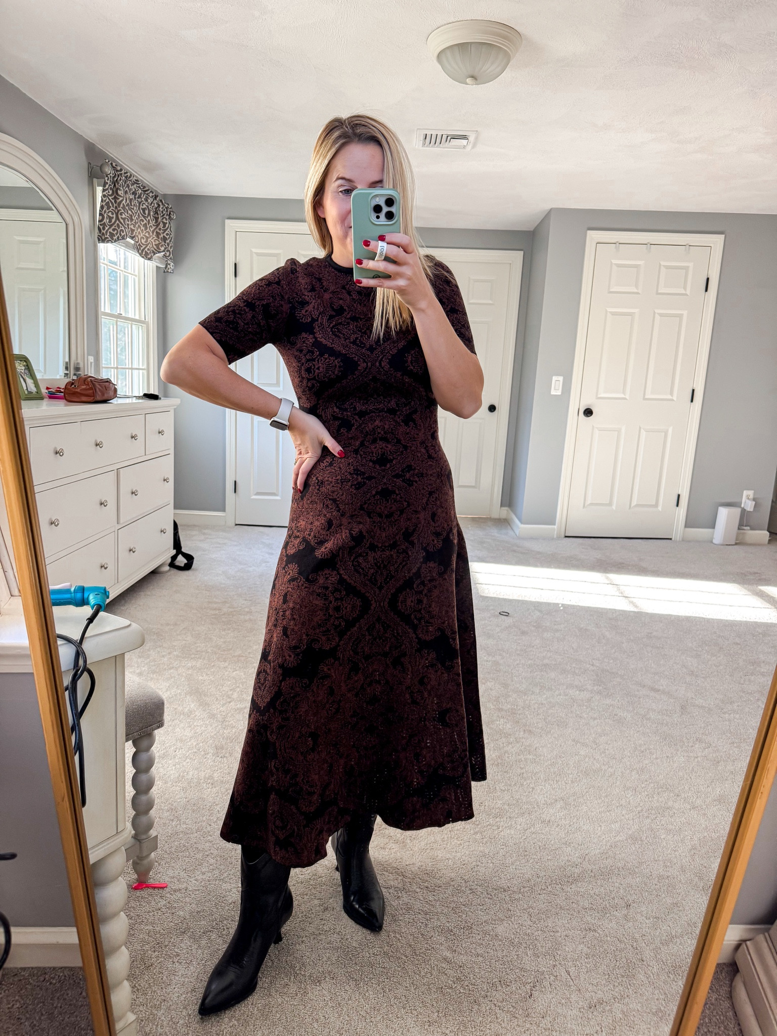 Midi sweater dress, sweater dress style. Winter dress, winter date night 

#LTKootd #LTKSeasonal #LTKHoliday