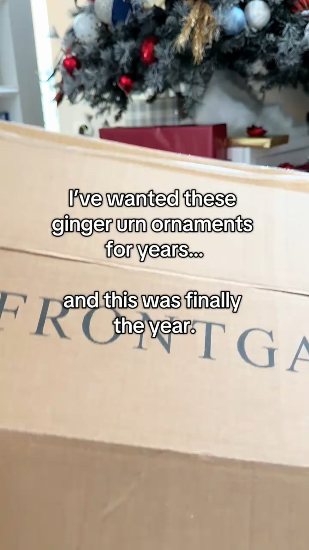 I cannot get over how beautiful these ginger urn ornaments from Frontgate are. I’ve had my eye on them for a few years, and when I saw they were on sale with free shipping, I finally decided to go for it. I’m so glad I did because they sell out every seaso

#LTKGiftGuide #LTKHome #LTKHoliday