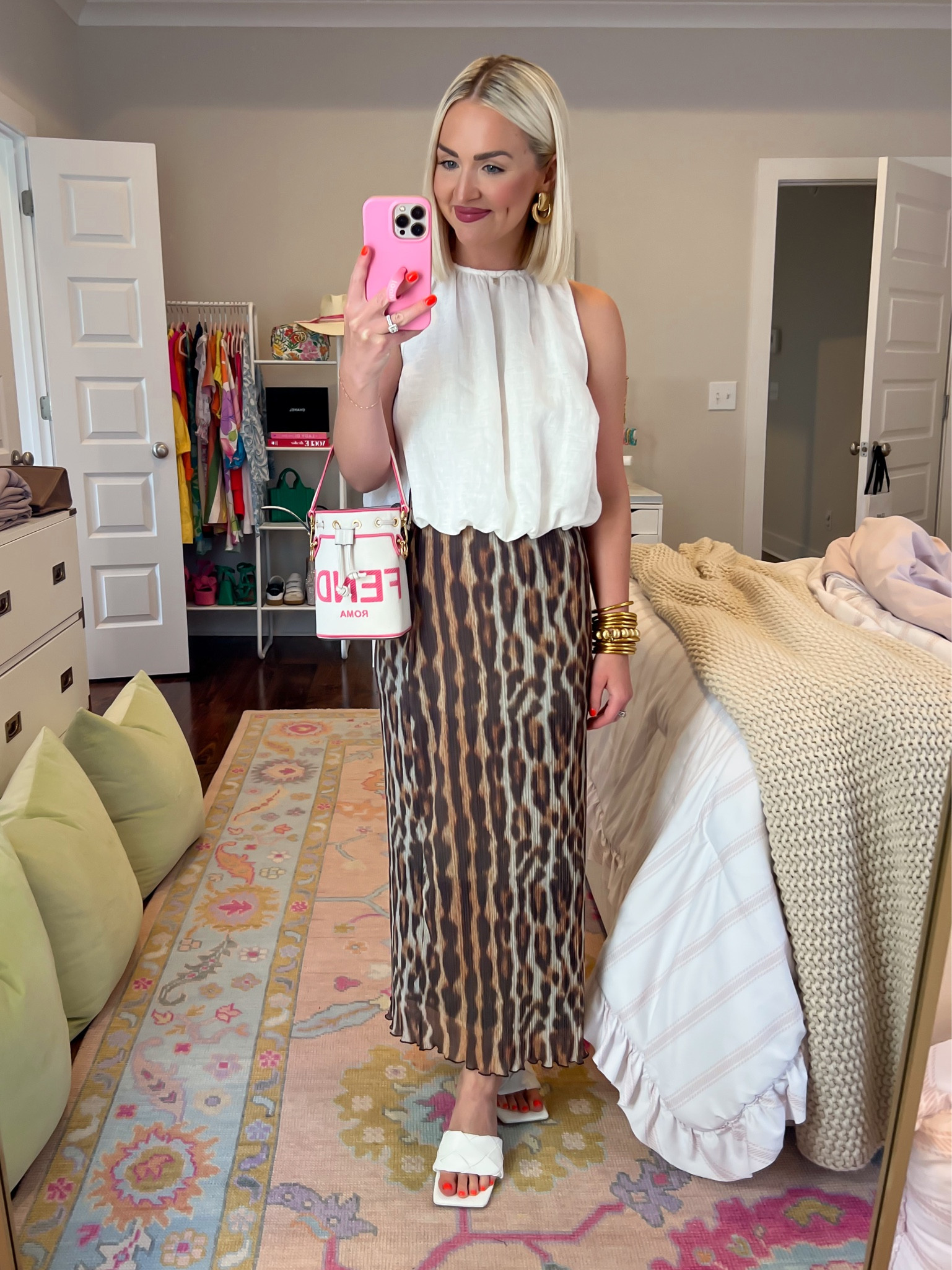 20% OFF
Leopard midi skirt / leopard print skirt / animal print skirt
Size: XS 

#LTKSaleAlert #LTKSummerSales