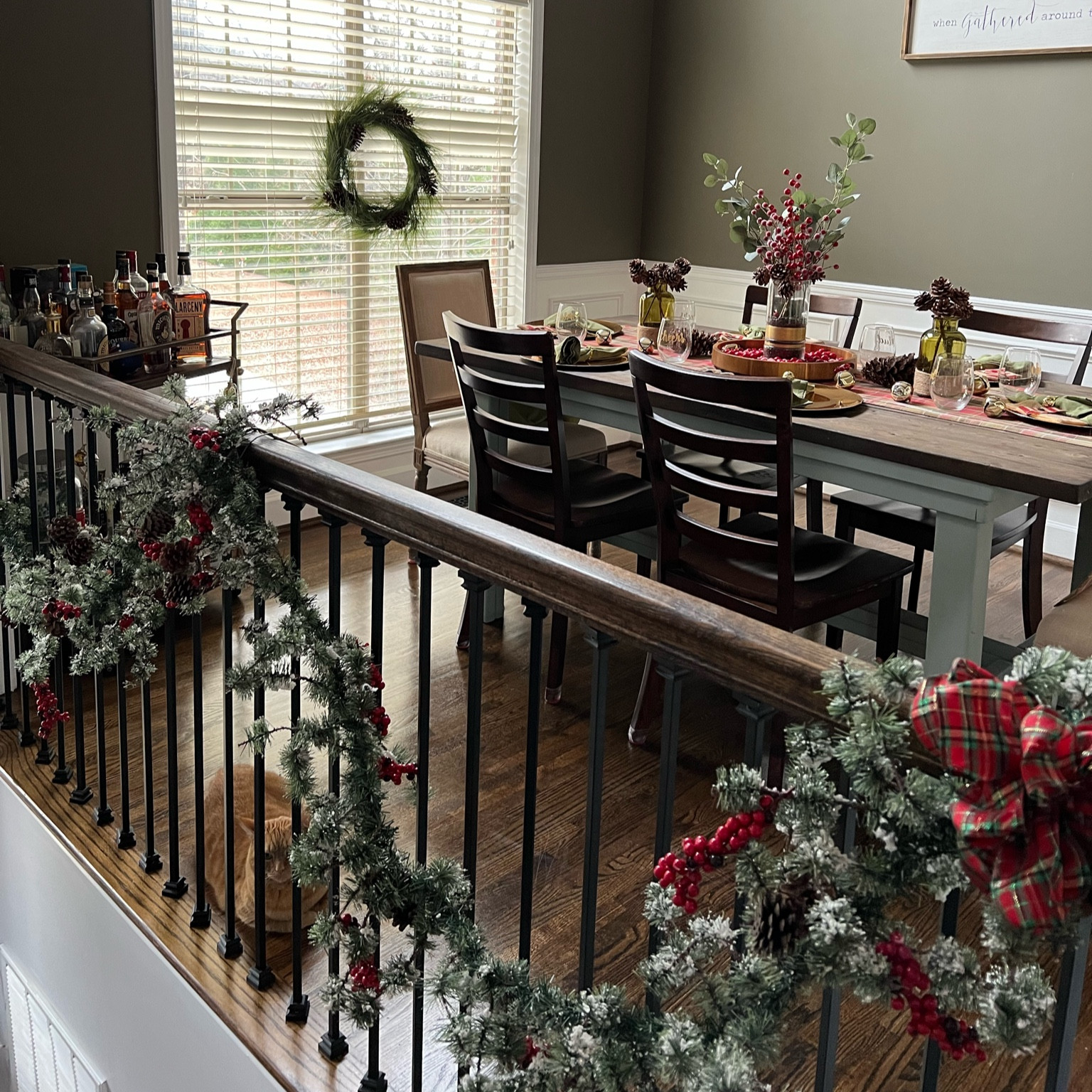 Holiday home decor 

#LTKHoliday #LTKhome #LTKSeasonal