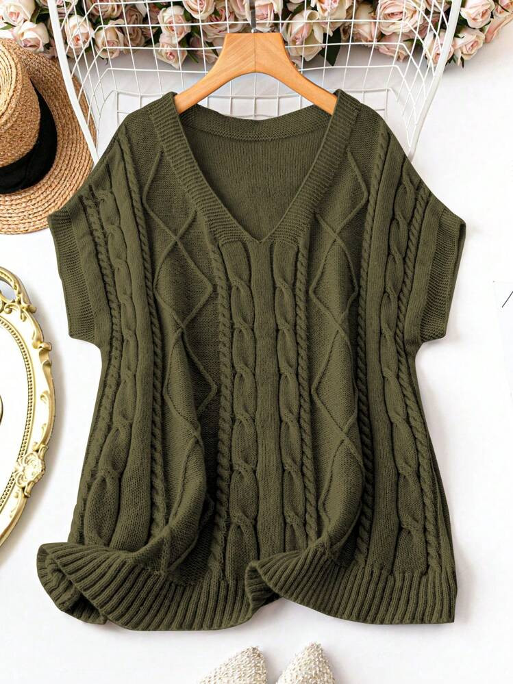 Plus Size Women Solid Color V-Neck Batwing Sleeve Pullover Sweater, Autumn/Winter Knit Pullover Fall Outfit | SHEIN