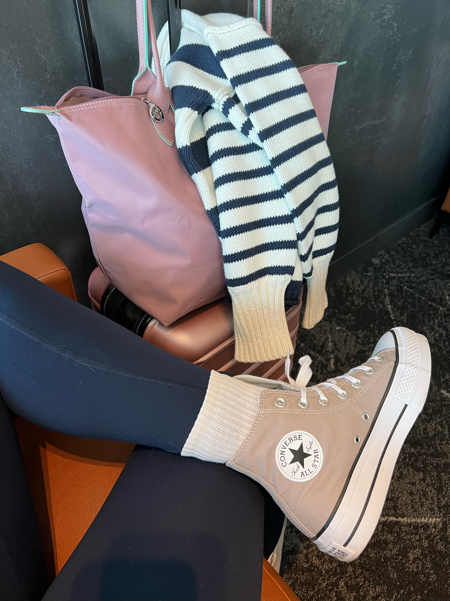 Platform chucks in beige- they look good with anything! 
TTS (you could size down half size if you have narrow feet)
Neutral platform converses 
Platform high tops 
Neutral shoes 
Neutral sneakers 

#LTKshoecrush