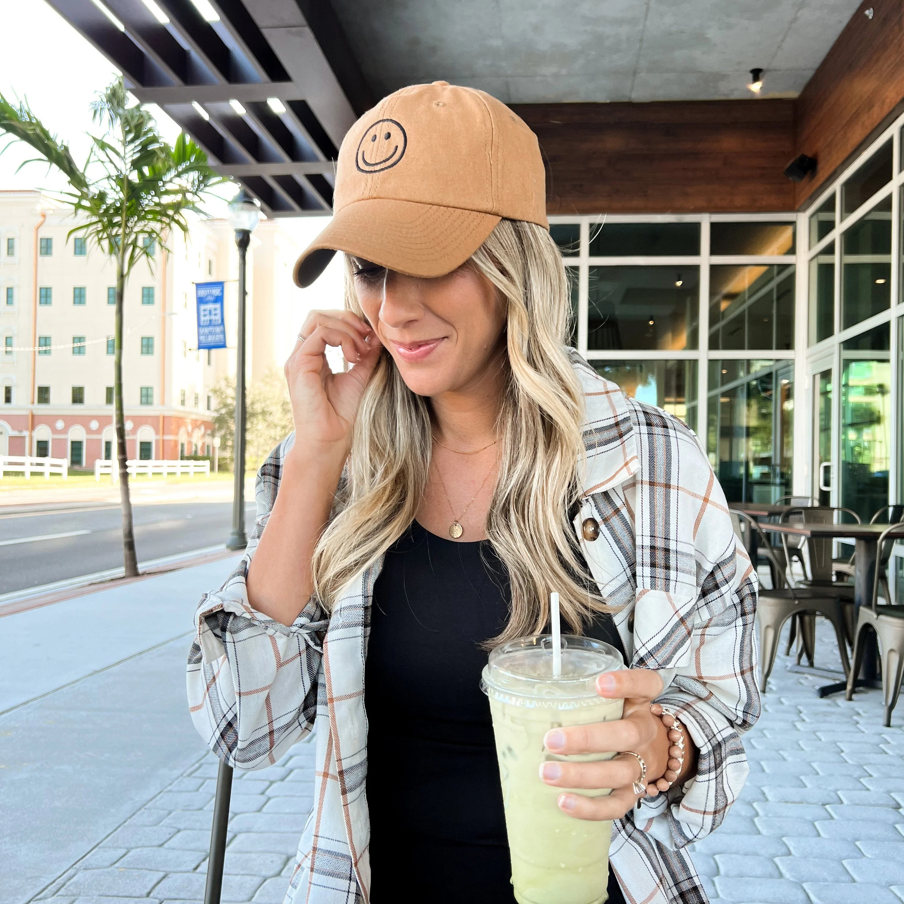 smiley face hat | camel | Reef rain aria