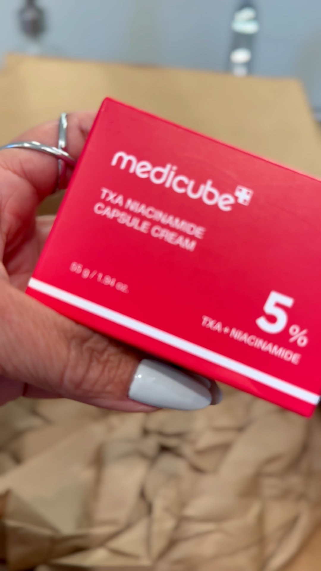 ✨ Even skin tone, glow, and smooth texture — that’s the power of Medicube’s TxA + Niacinamide duo!
TxA fades dark spots while Niacinamide keeps your skin hydrated, bright, and balanced.
The result? Radiant, healthy skin that glows from within. 🌸

#LTKU #LTKBeauty #LTKOver40