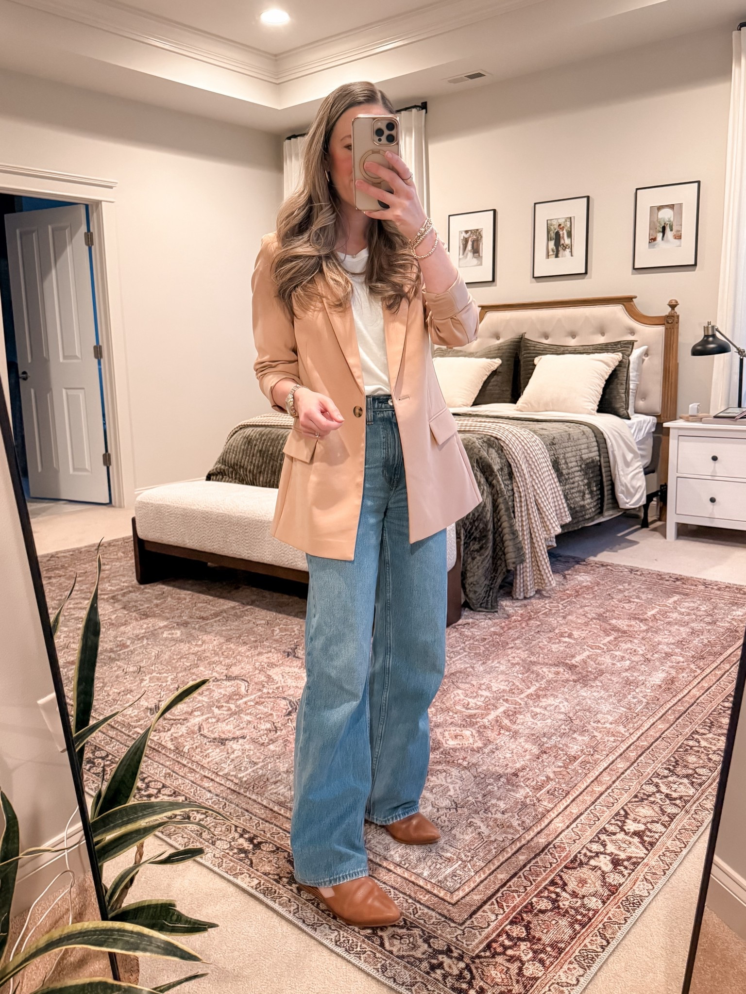 Casual blazer outfit that makes you feel instantly put together ✨
This Amazon blazer is such a great budget find — paired with my Abercrombie wide-leg jeans (size 25R) and an Aerie boyfriend tee for that effortless “classic but cool” look.
Perfect for coffee runs, meetings, or a casual Friday at work.

#BlazerOutfit #MomStyle #ClassicStyle #LTKUnder100 #CapsuleWardrobe #AmazonFashionFinds #AbercrombieJeans #AerieStyle #EffortlessStyle #LTKEverydayStyle


#LTKWorkwear #LTKootd #LTKgrwm