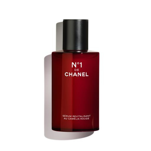 CHANEL N°1 DE CHANEL SMOOTHING SERUM Smooths - Boosts Radiance - Refines Pores | Chanel, Inc. (US)